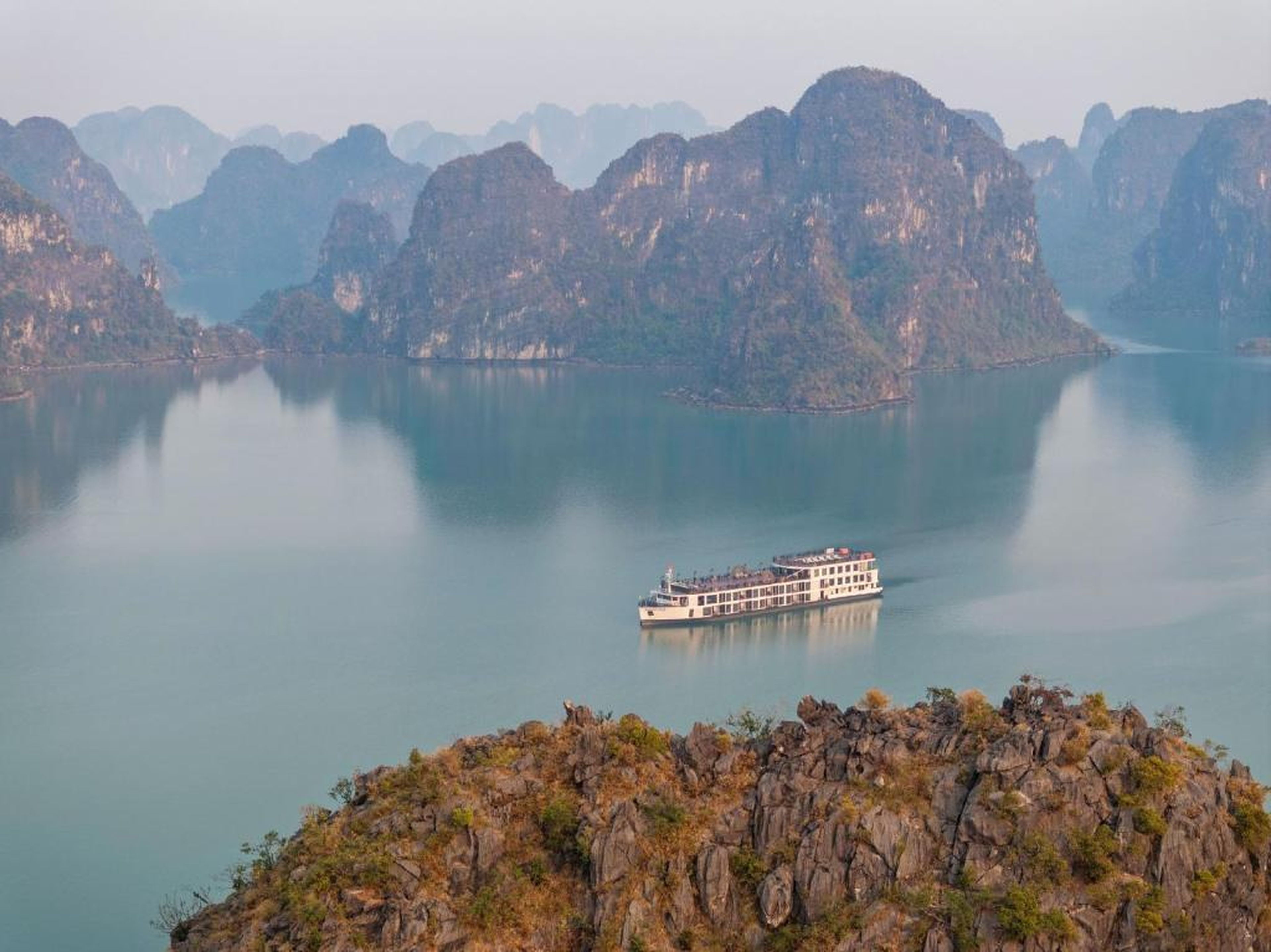Indochine Grand Lan Ha Bay - Hình 31