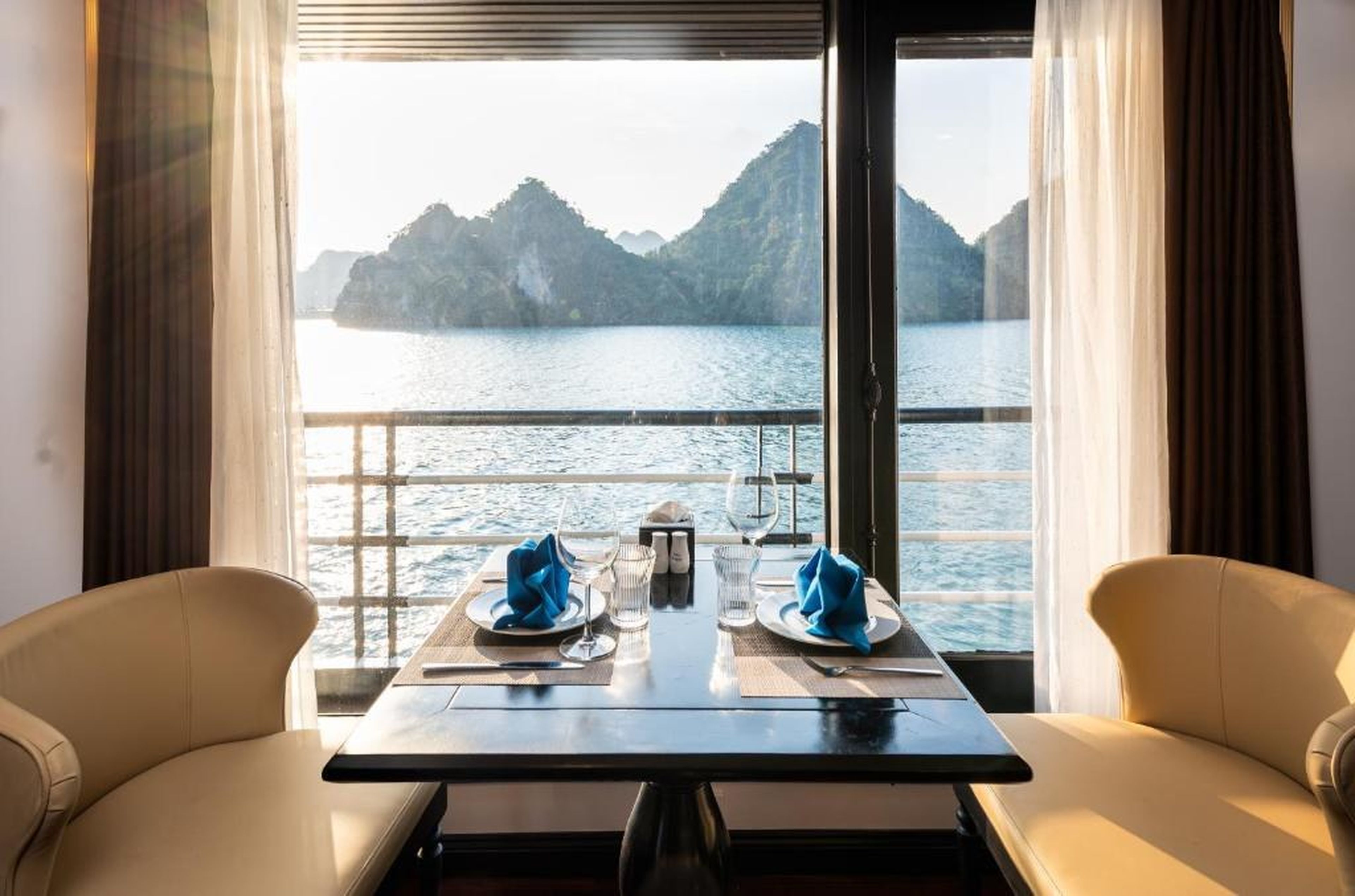 Dragon Premium Cruise Halong - Hình 6