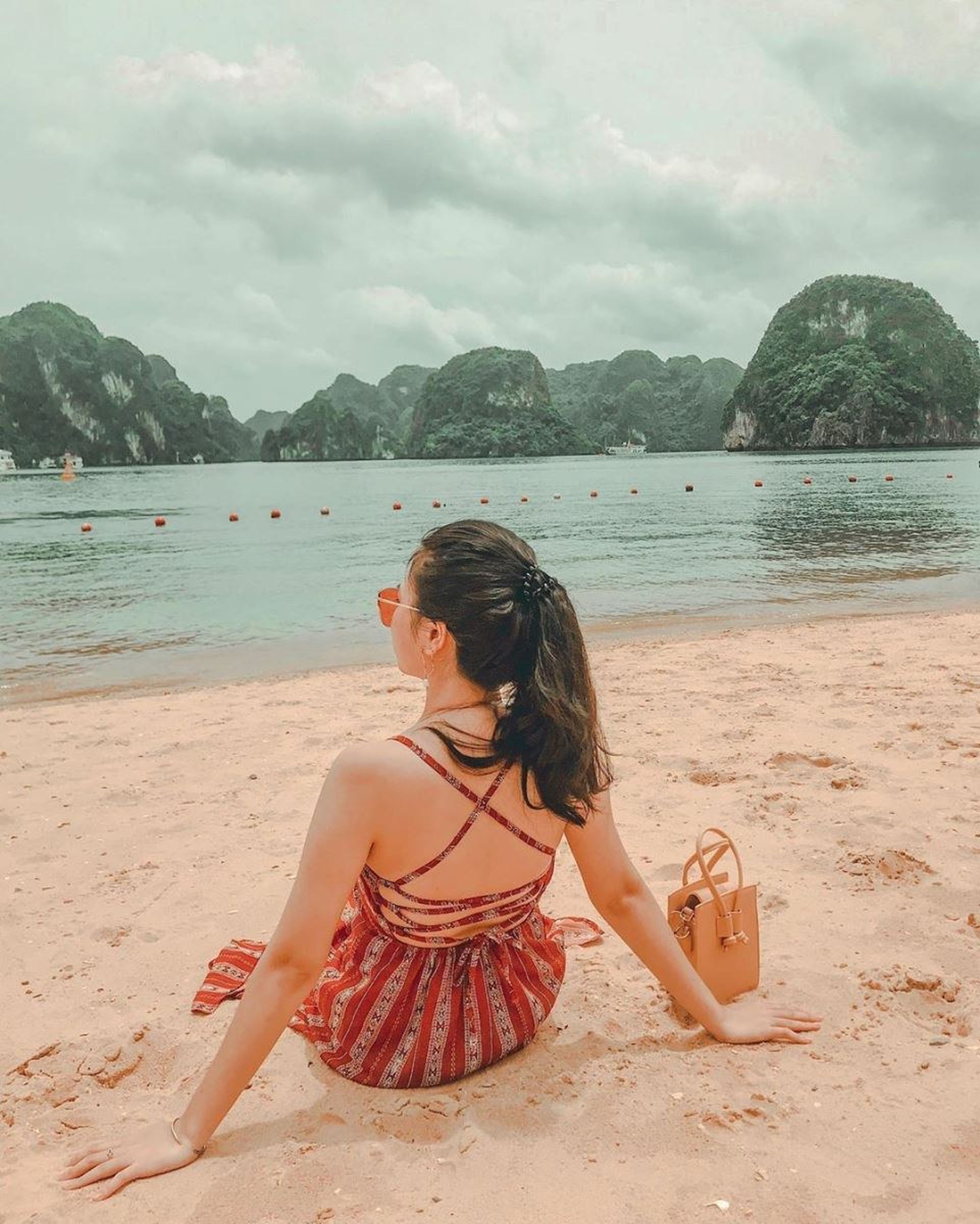 Đảo Ti Tốp: Ngắm nhìn hòn đảo bình yên giữa vịnh Hạ Long - Hình 10