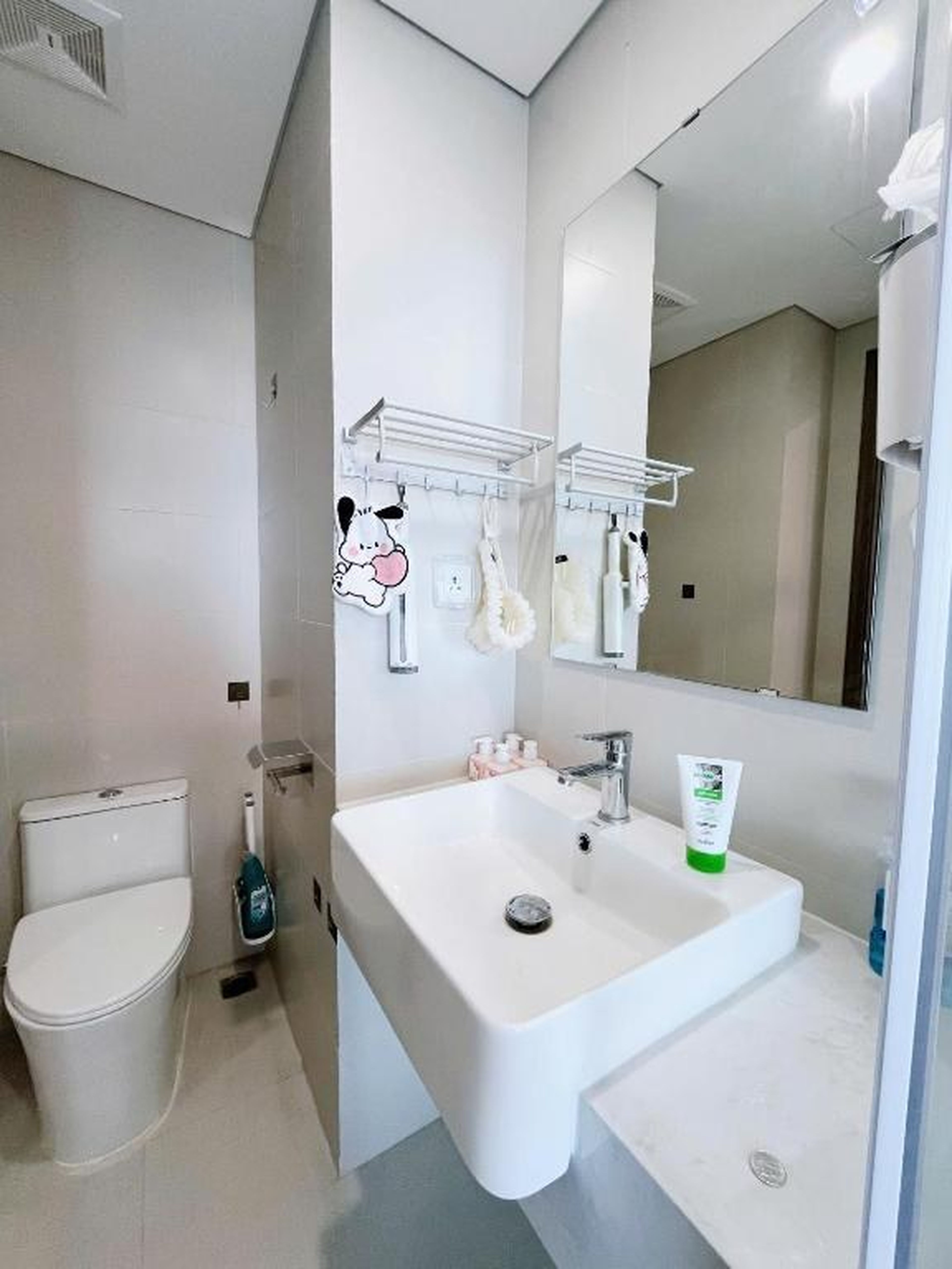 Nin's Home Hạ Long - Hình 27