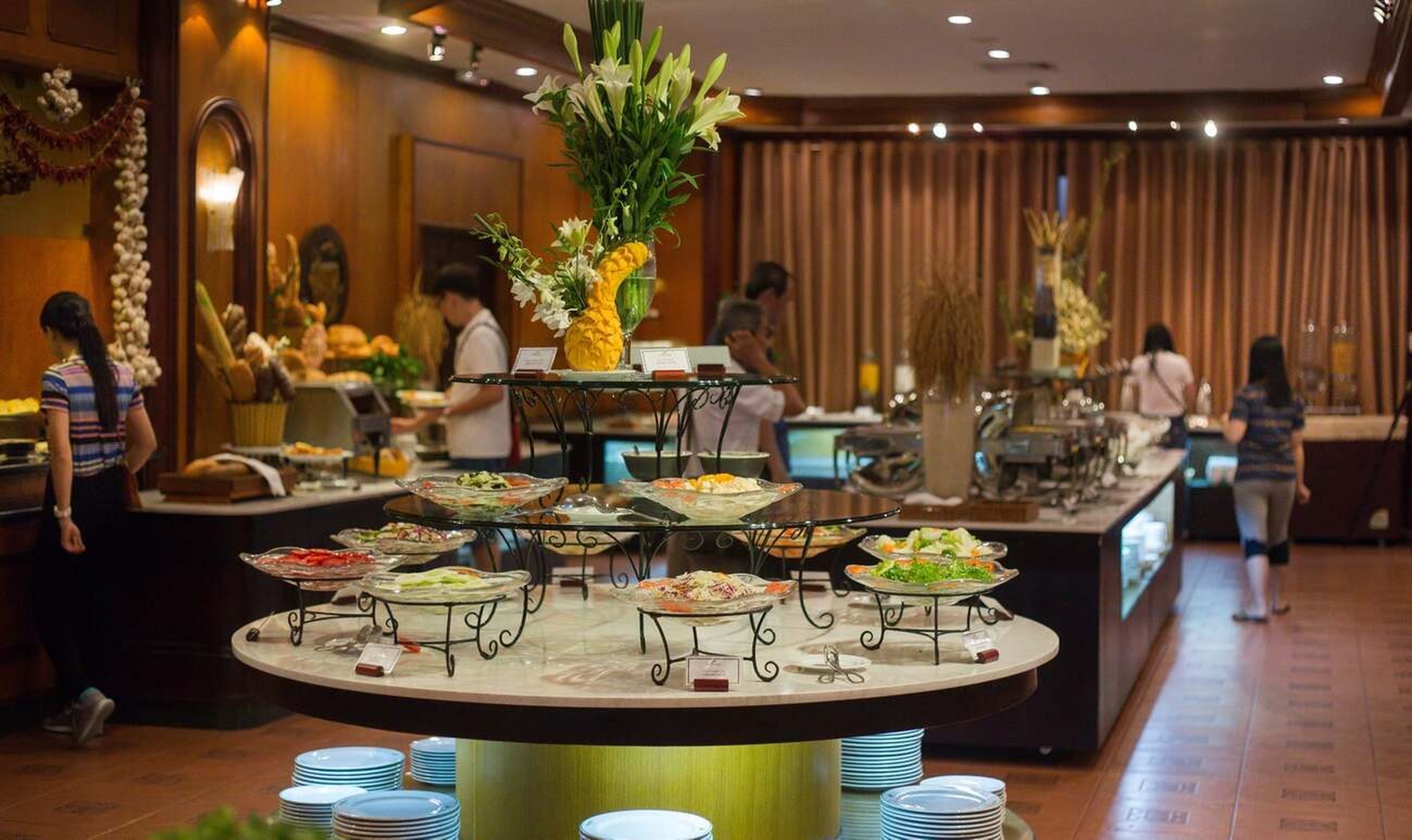 Bay View Restaurant - Nhà hàng đẳng cấp tại vịnh Hạ Long - Hình 4