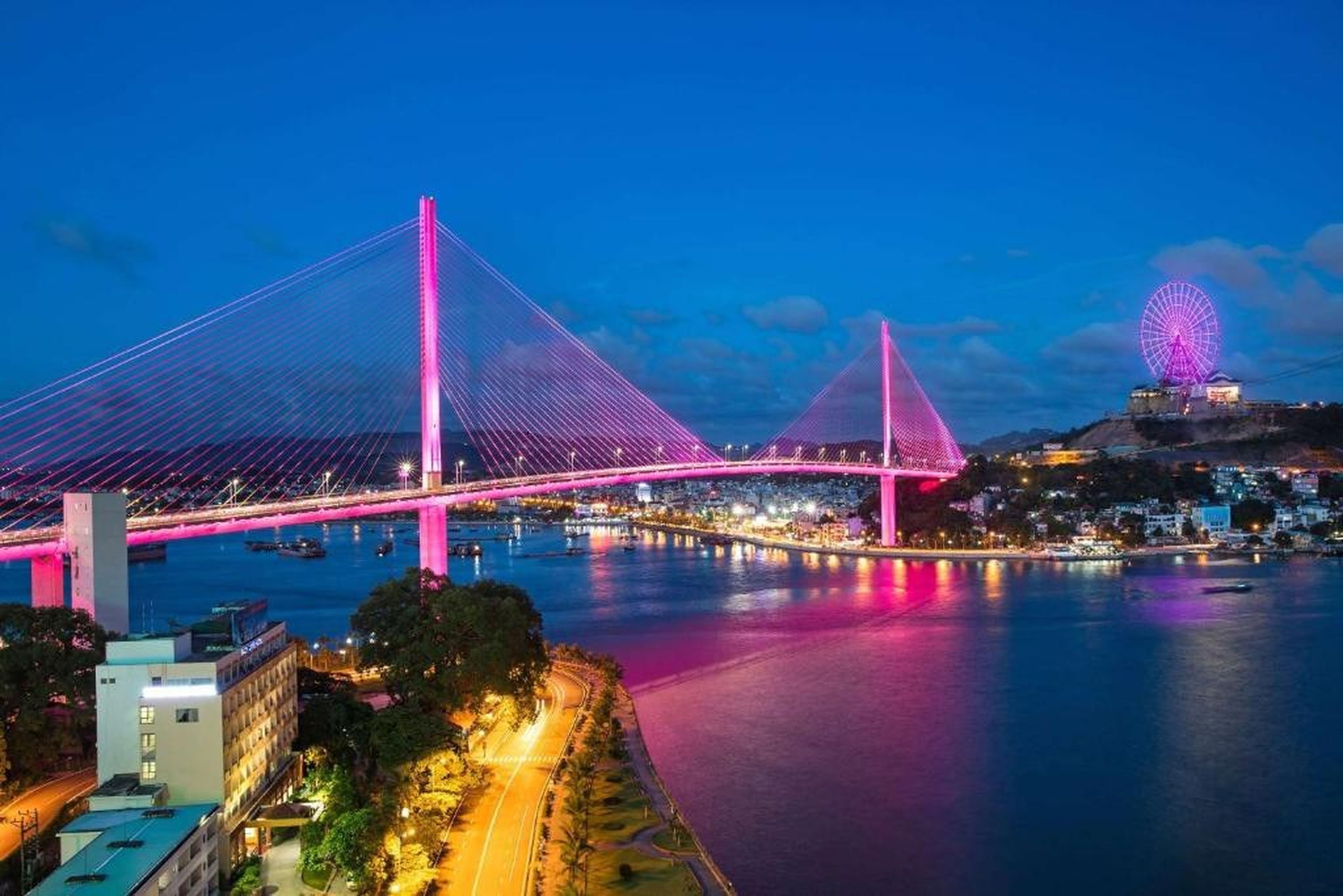 Top 5 khách sạn Hạ Long chuẩn 5 sao đang có ưu đãi vô cùng hấp dẫn - Hình 11