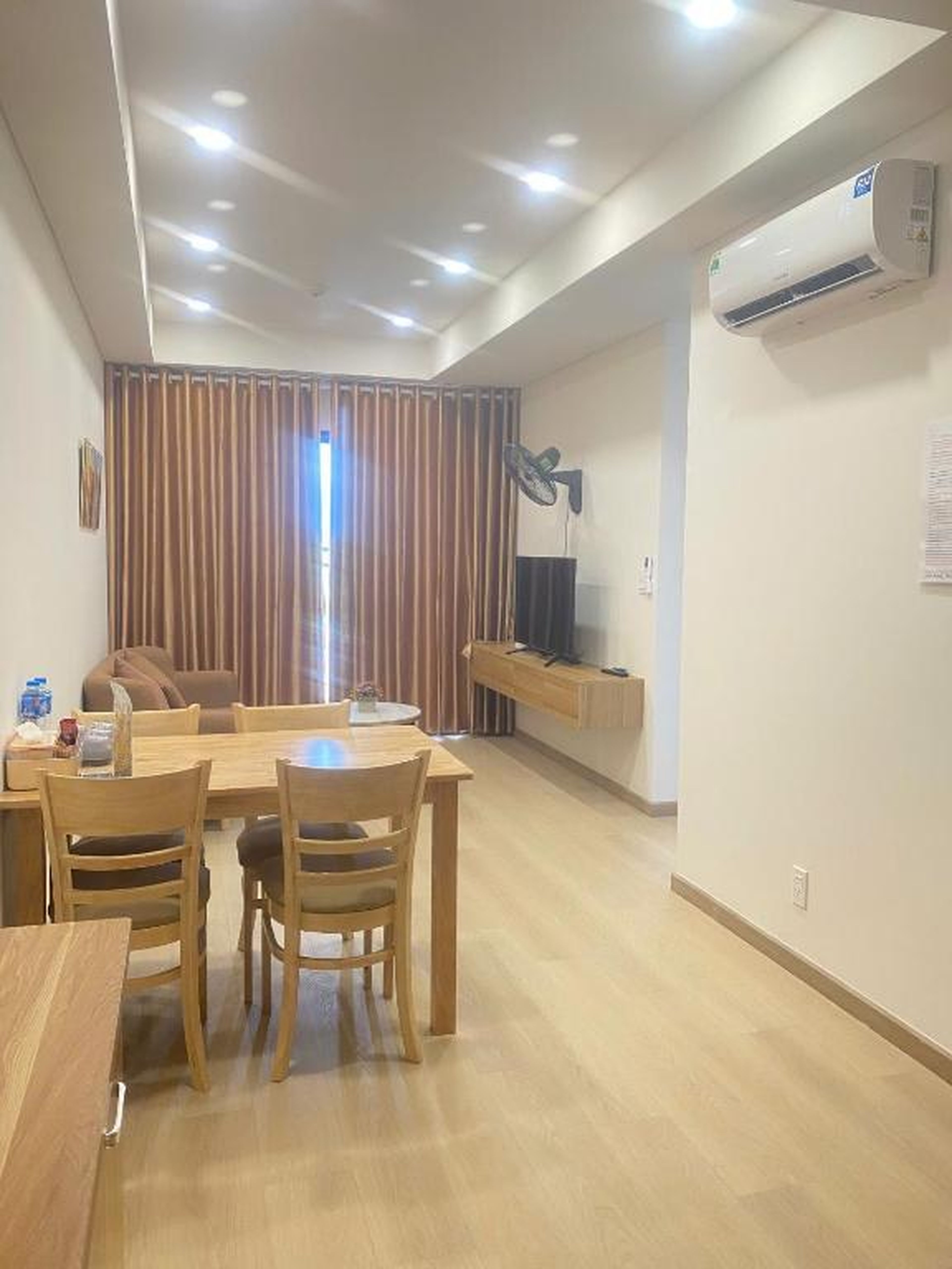 Homestay Dragon Castle Bãi Cháy Hạ Long Quảng Ninh - Hình 11