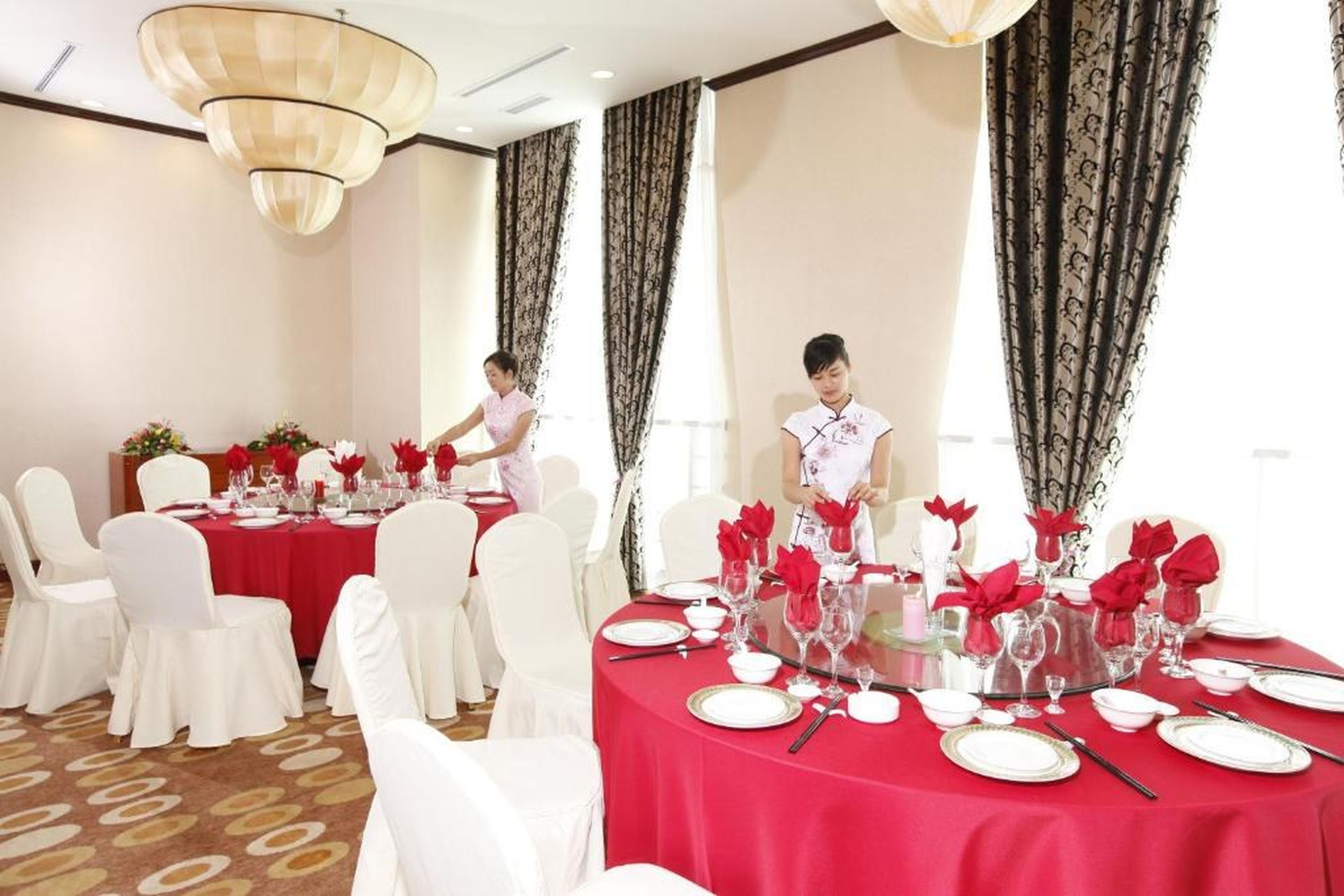 Majestic Mong Cai Hotel - Hình 19