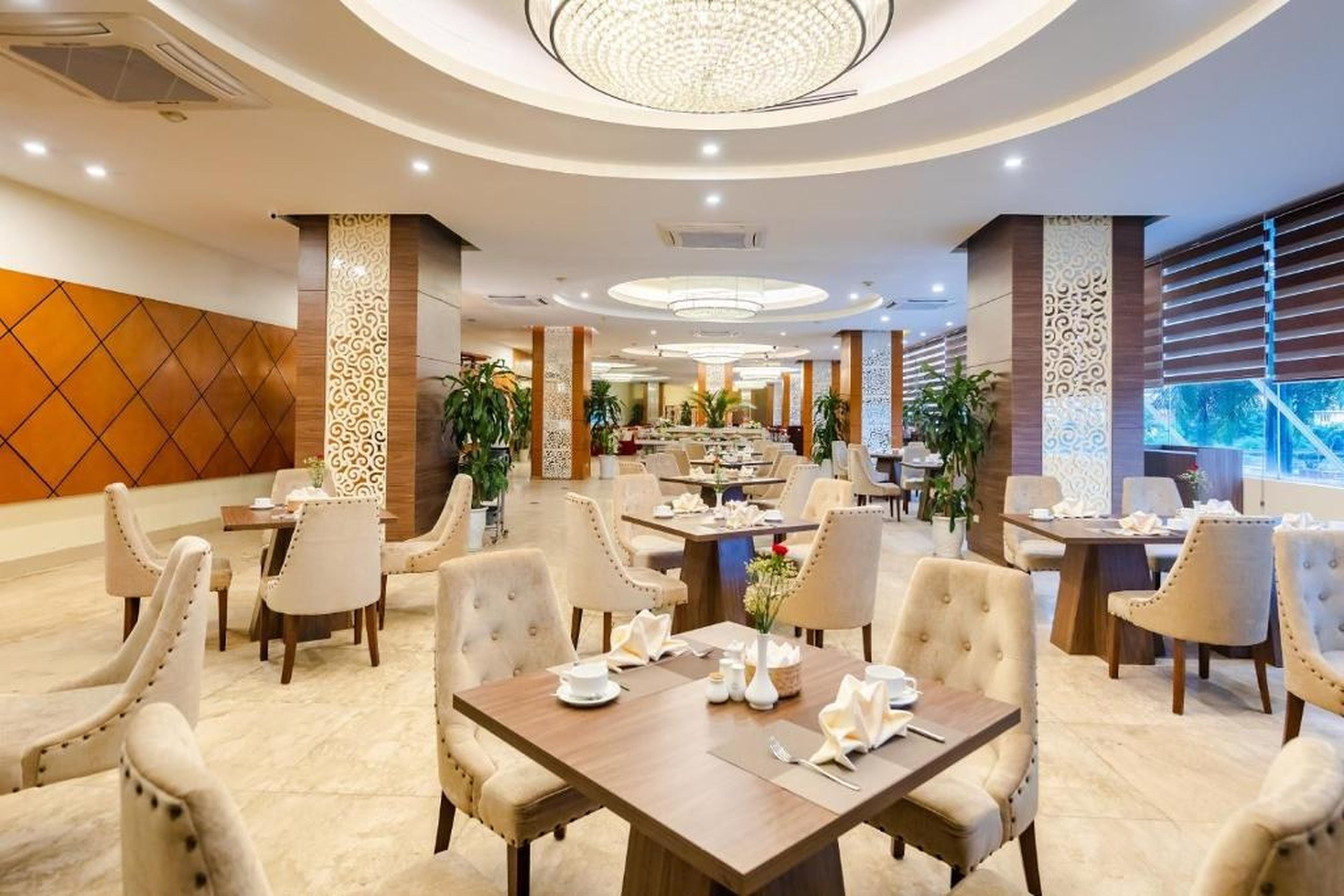 Muong Thanh Grand Ha Long Hotel - Hình 16