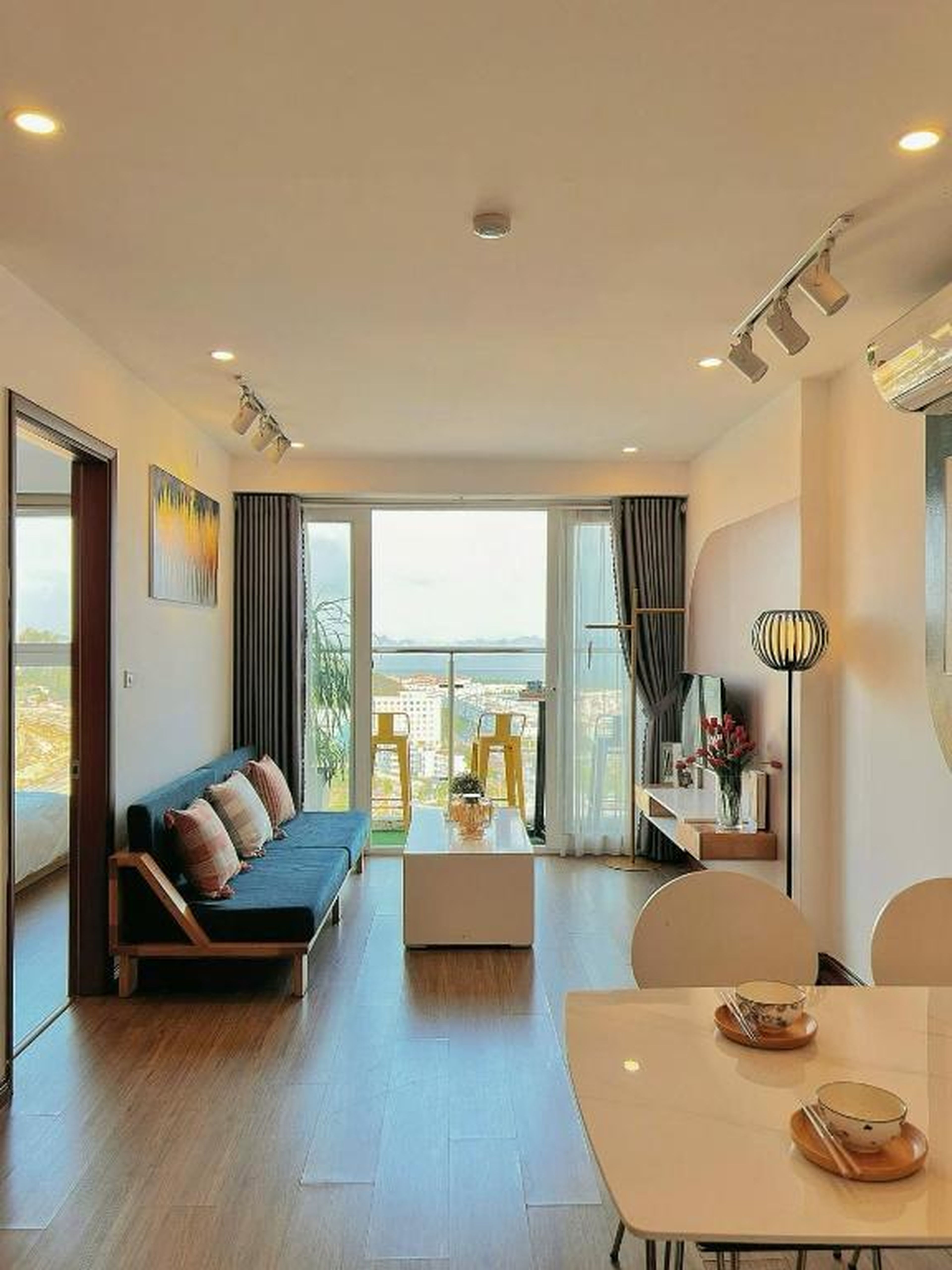 OM Newlife Tower - Hạ Long - Hình 2