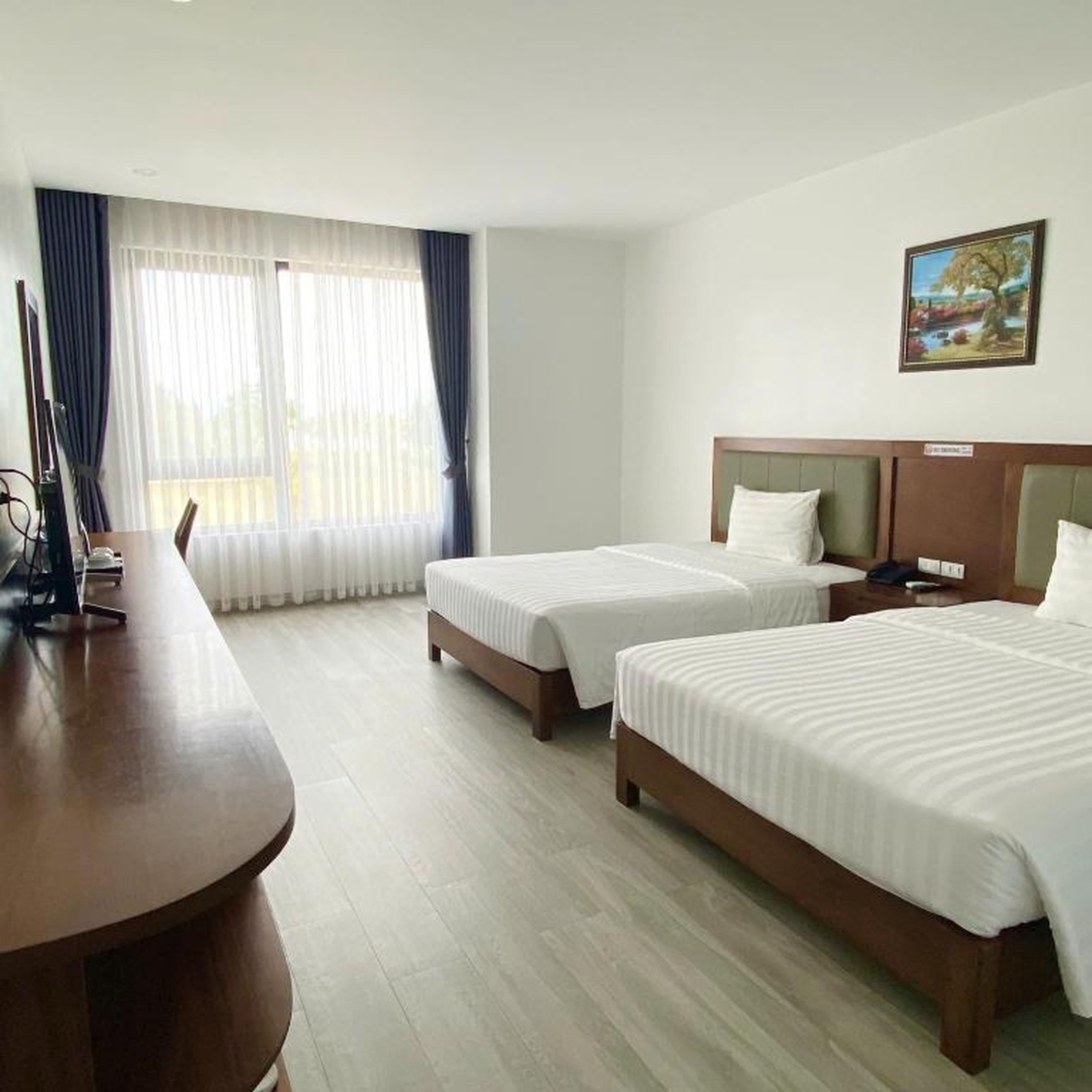 Ha Long Bay TC Hotel - Hình 42
