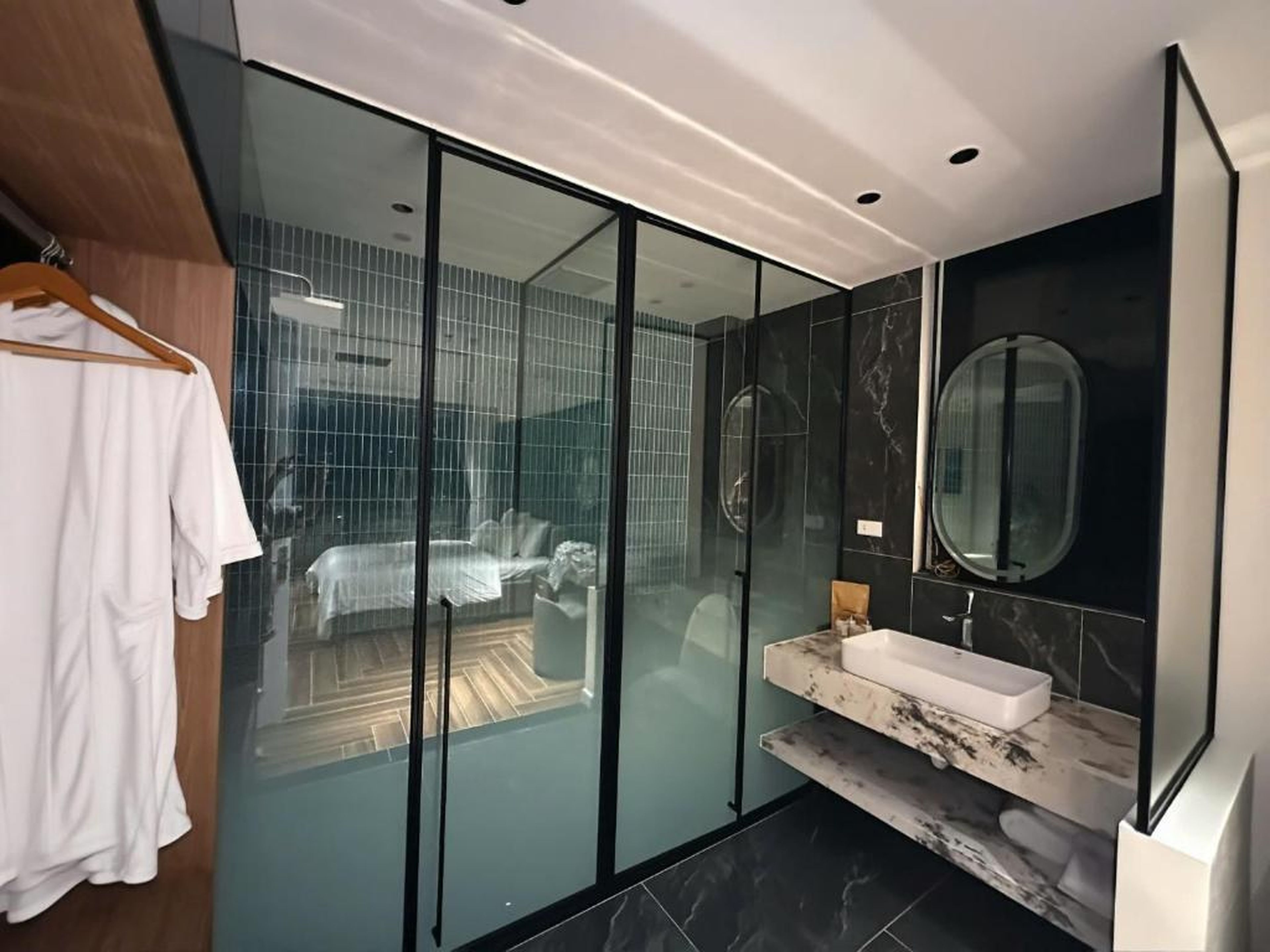 HN Apartment and Hotel - Hình 8
