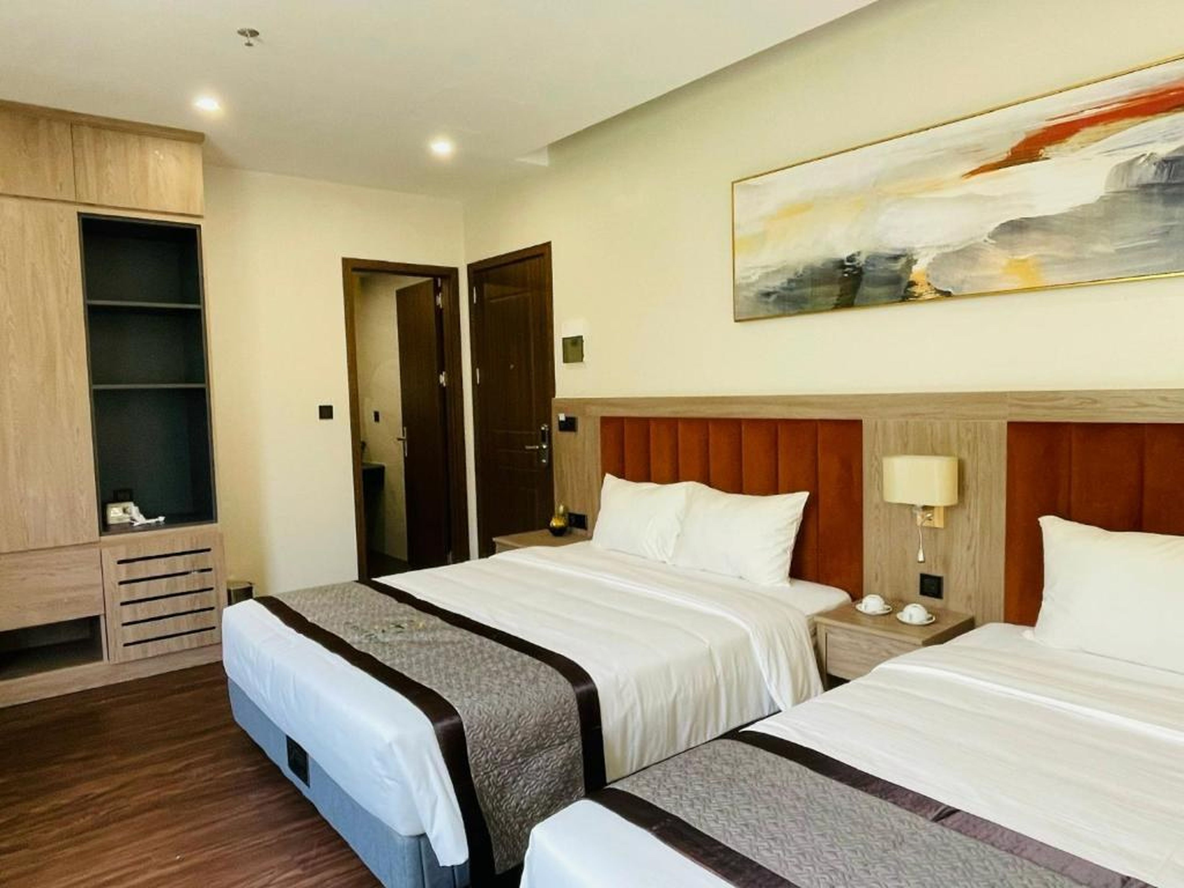 Ha Long Seasun Hotel - Hình 21