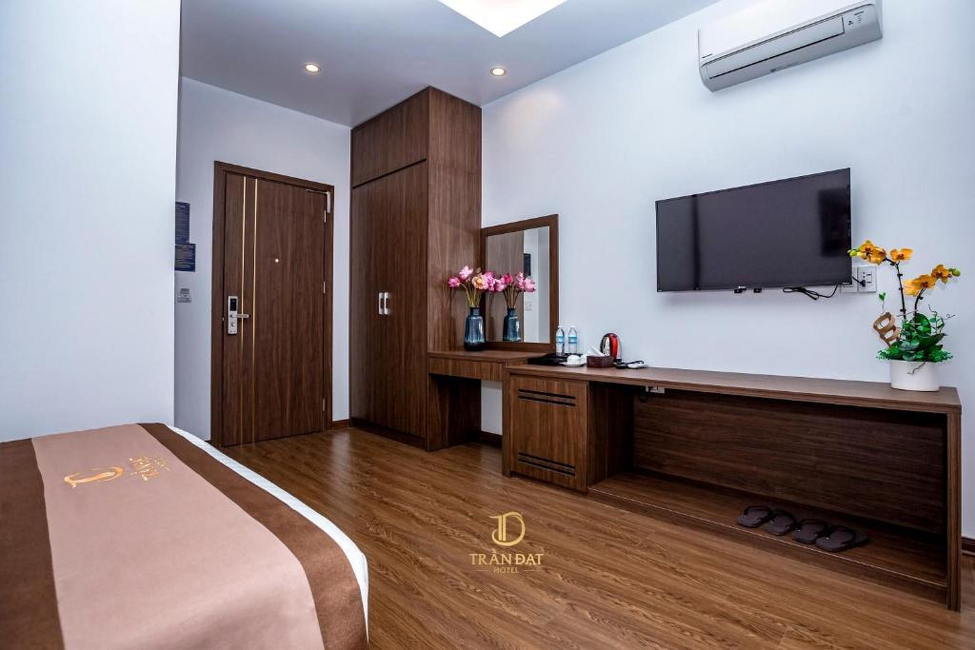 Trần Đạt Hotel - Hình 15