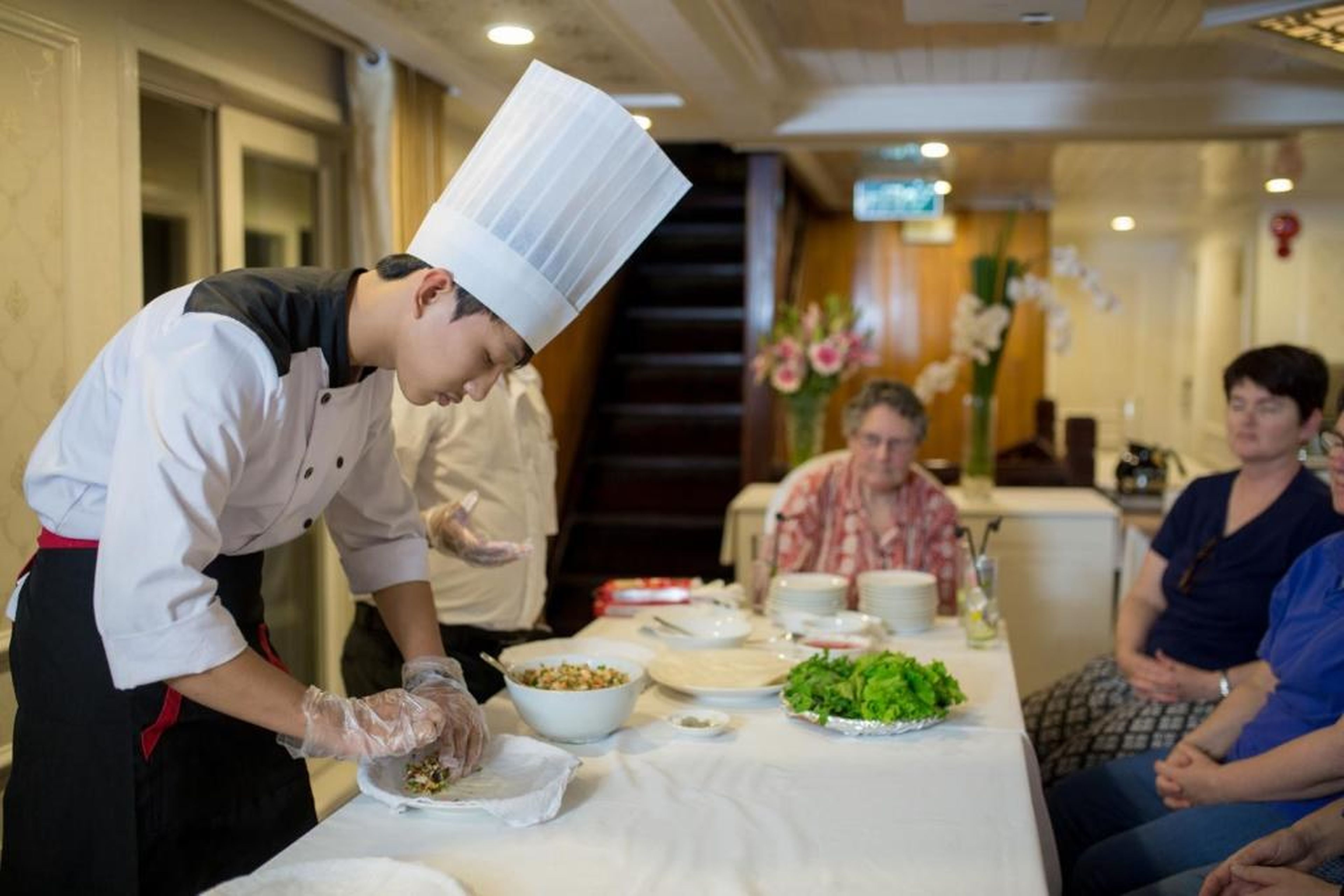 Signature Royal Halong Cruise - Hình 18