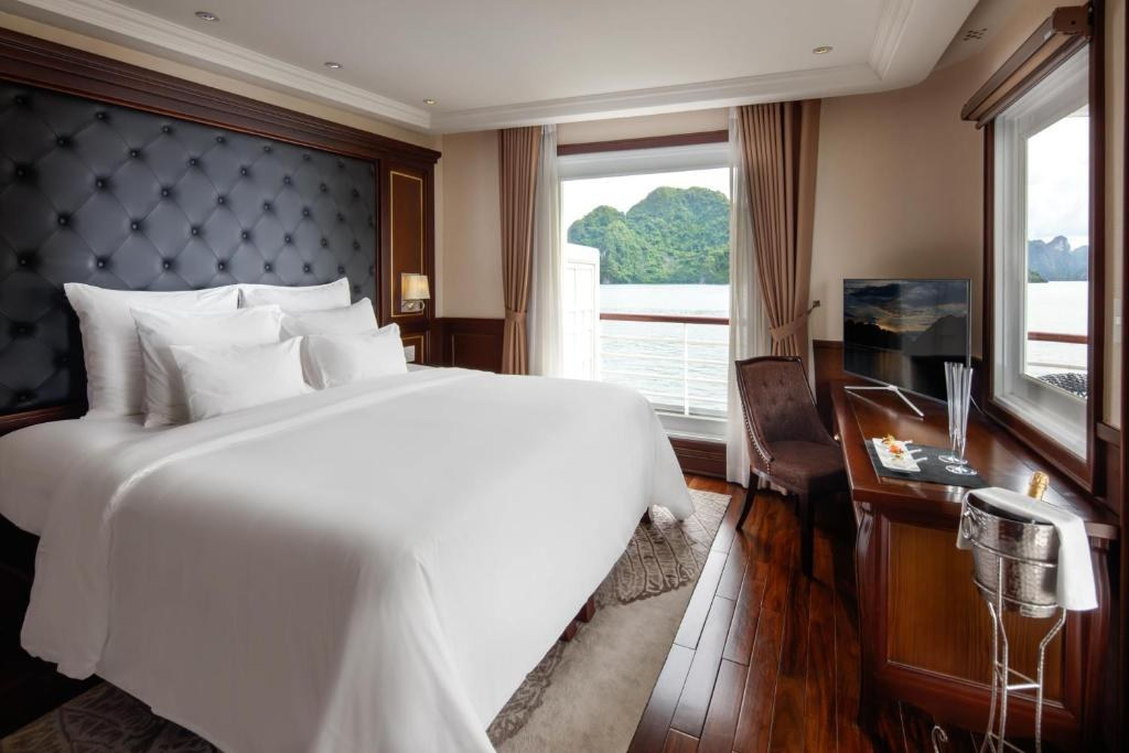 Paradise Elegance Cruise Halong - Hình 4