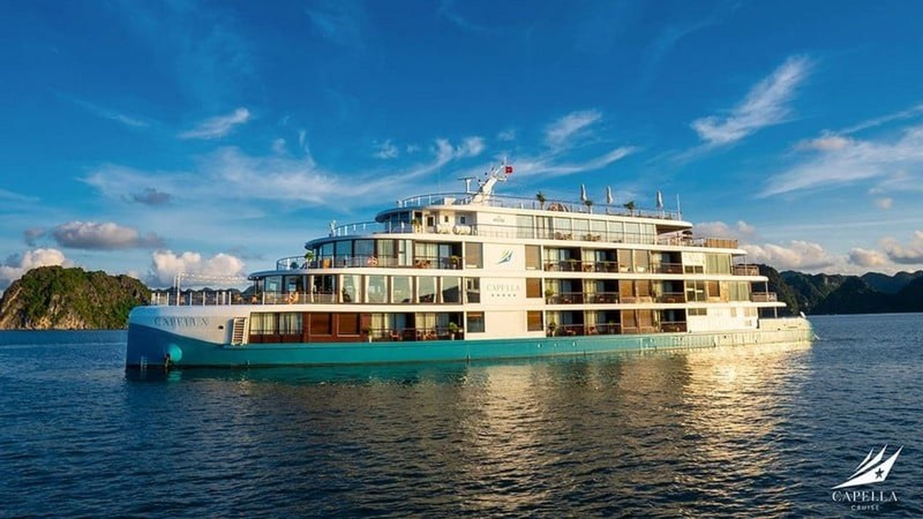 Capella Hạ Long Cruise – An Impressive “Symphony” on the Enchanting Bay - Hình 3