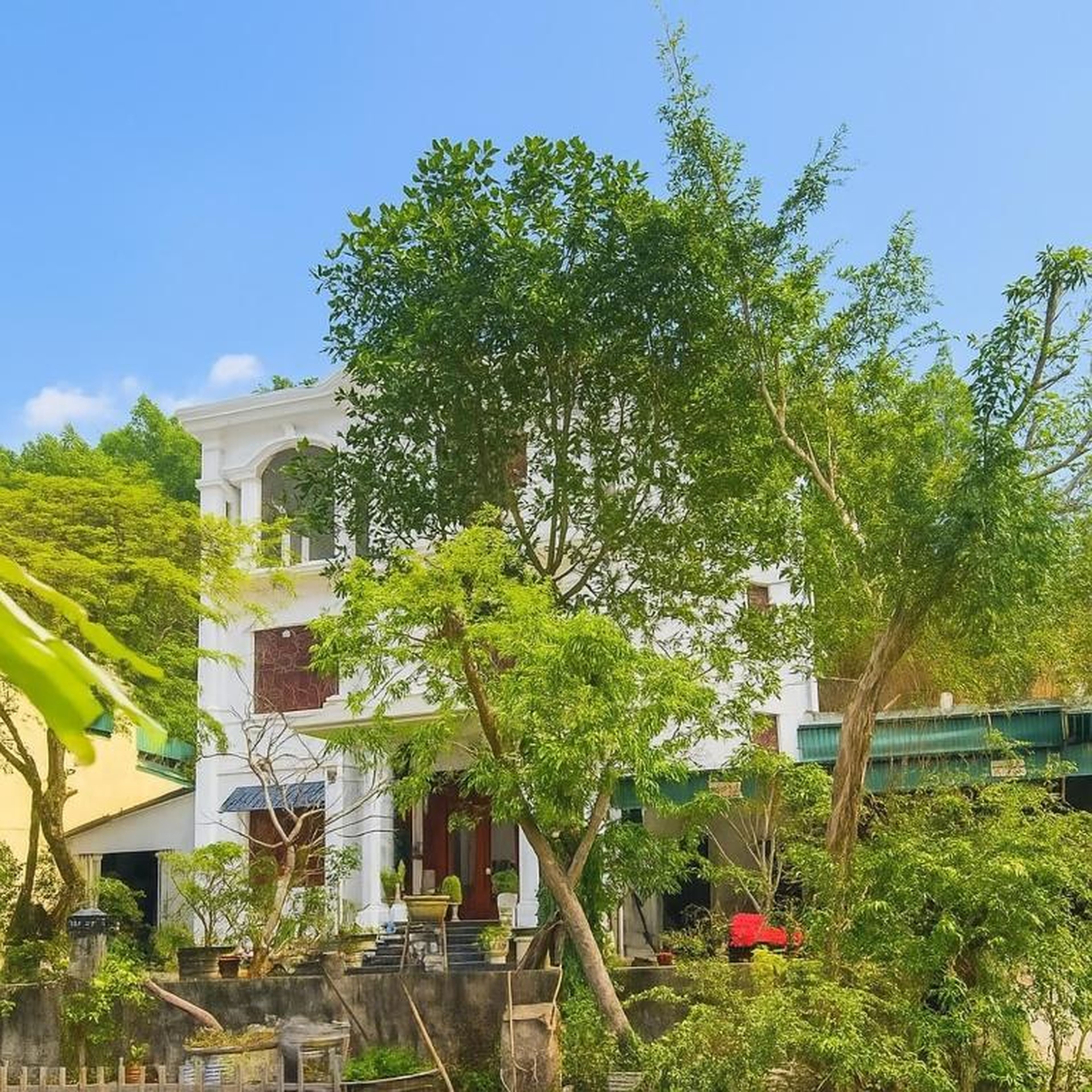 Hồng Trà Hotel Quảng Ninh - Hình 9
