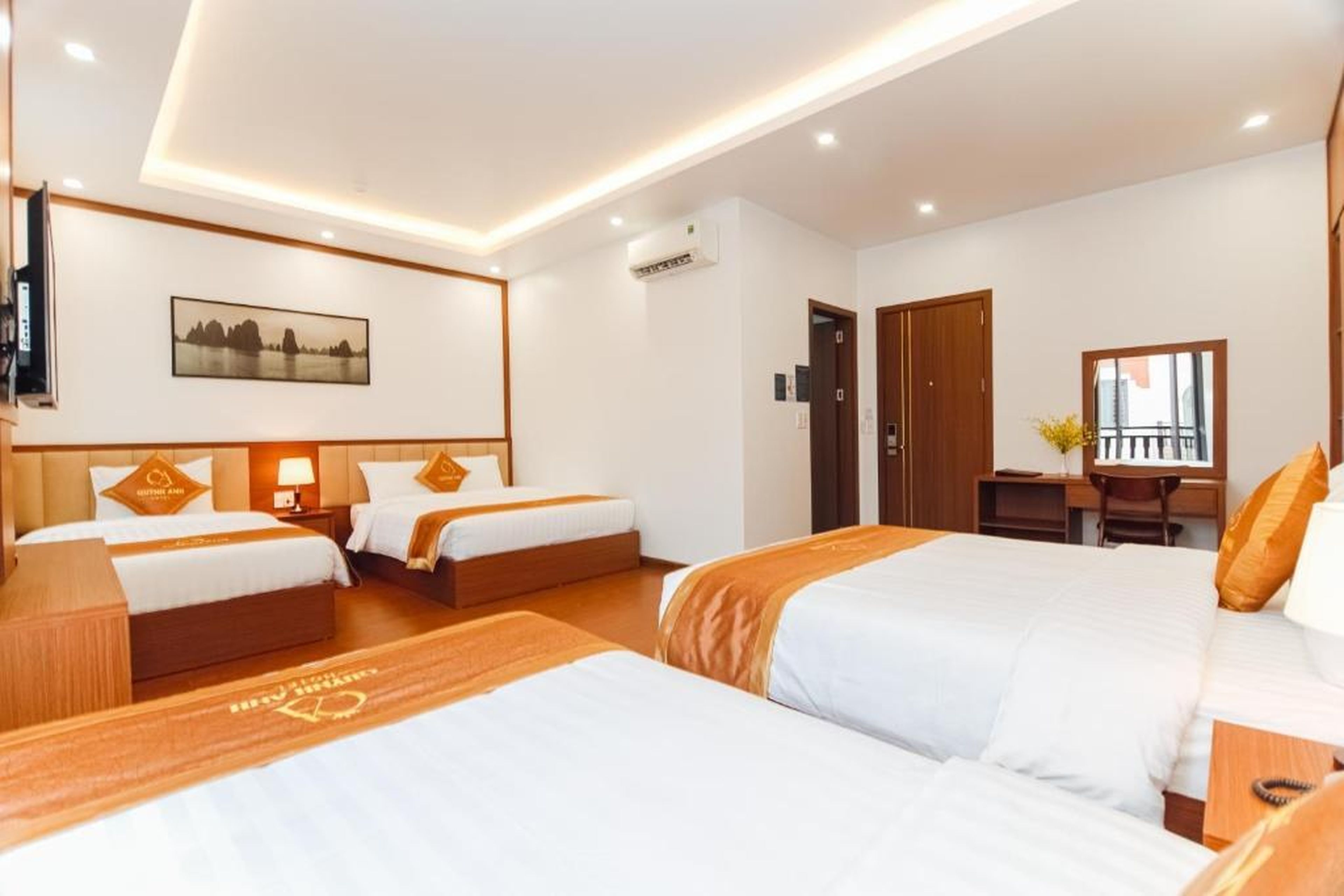 Quỳnh Anh Hotel Hạ Long - Hình 25