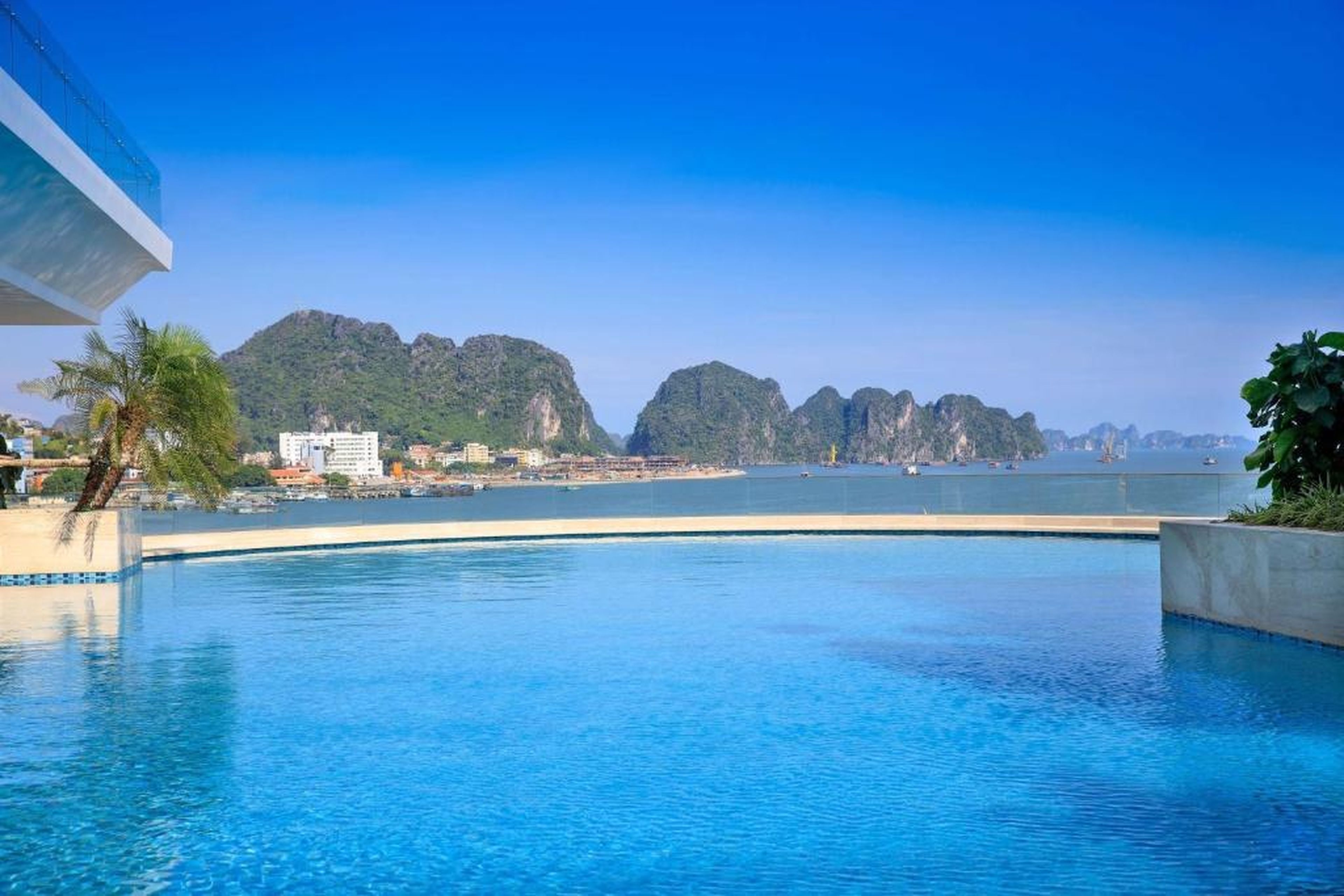 Wyndham Legend Halong - Hình 4