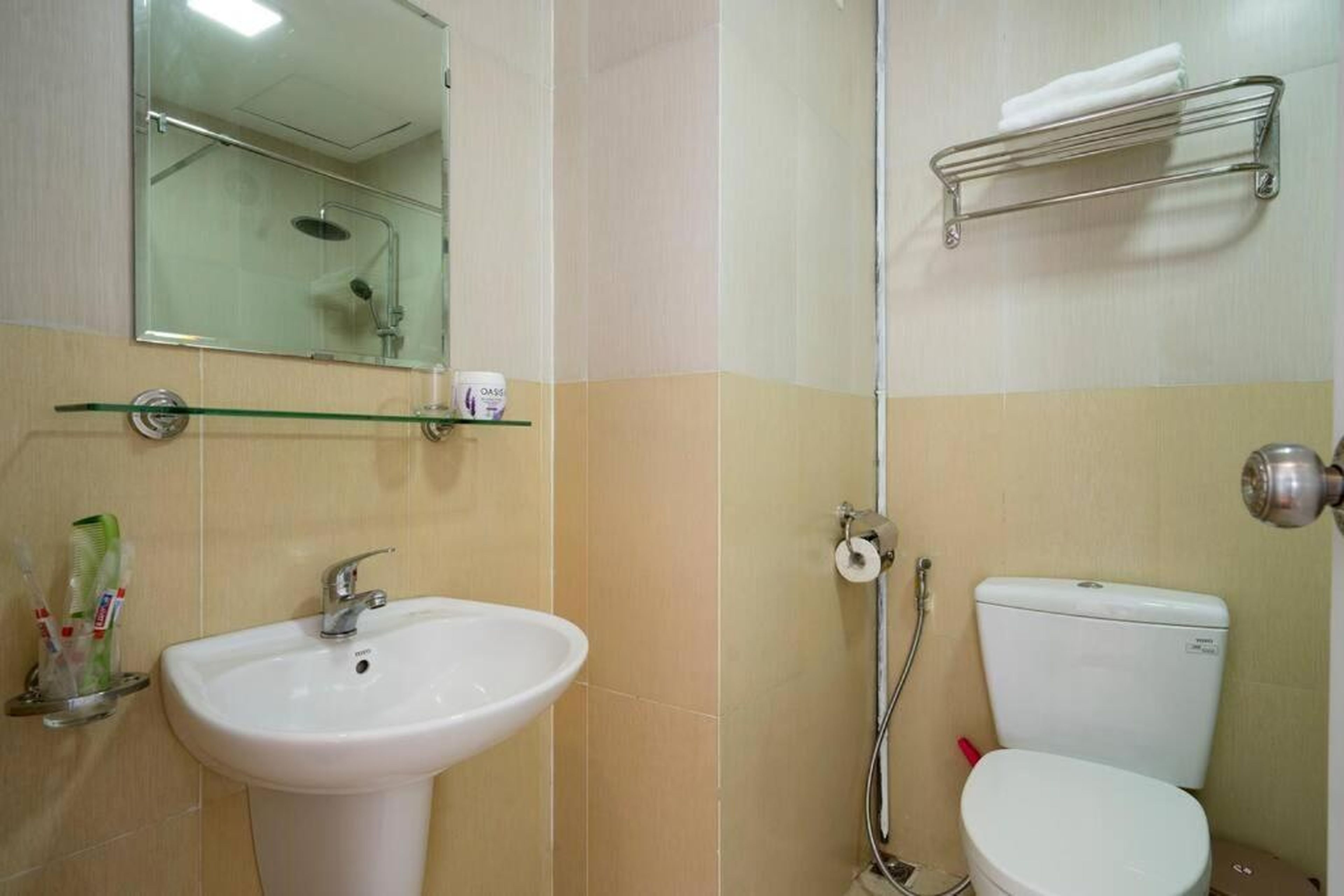 *Ha Long Homestay @ Ha Long Bay View-3 BR - Hình 6