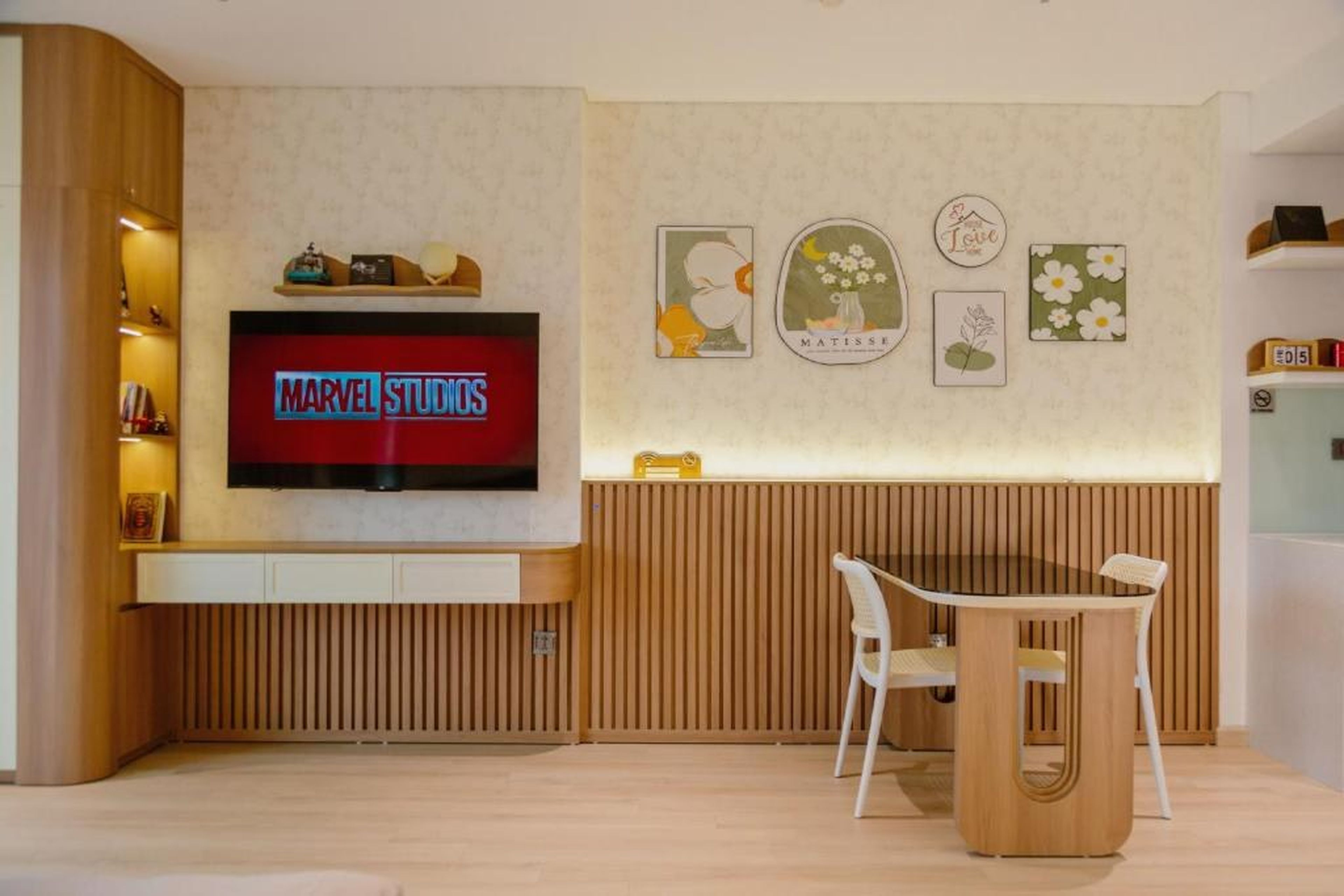 Cozy Balcony Studio Near Sun World - The Holiday Ha Long - Hình 14