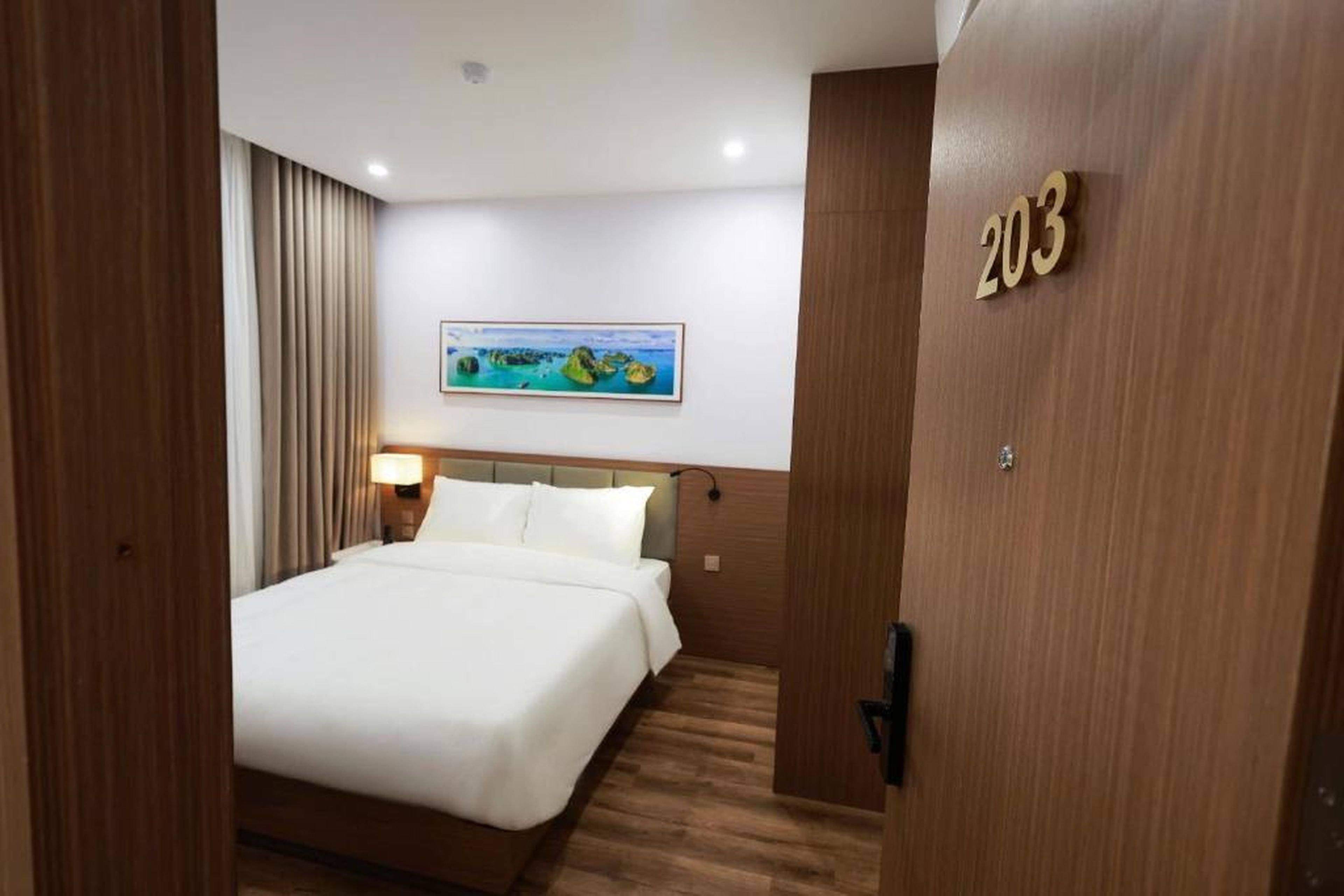 HD Hotel Ha Long - Hình 10