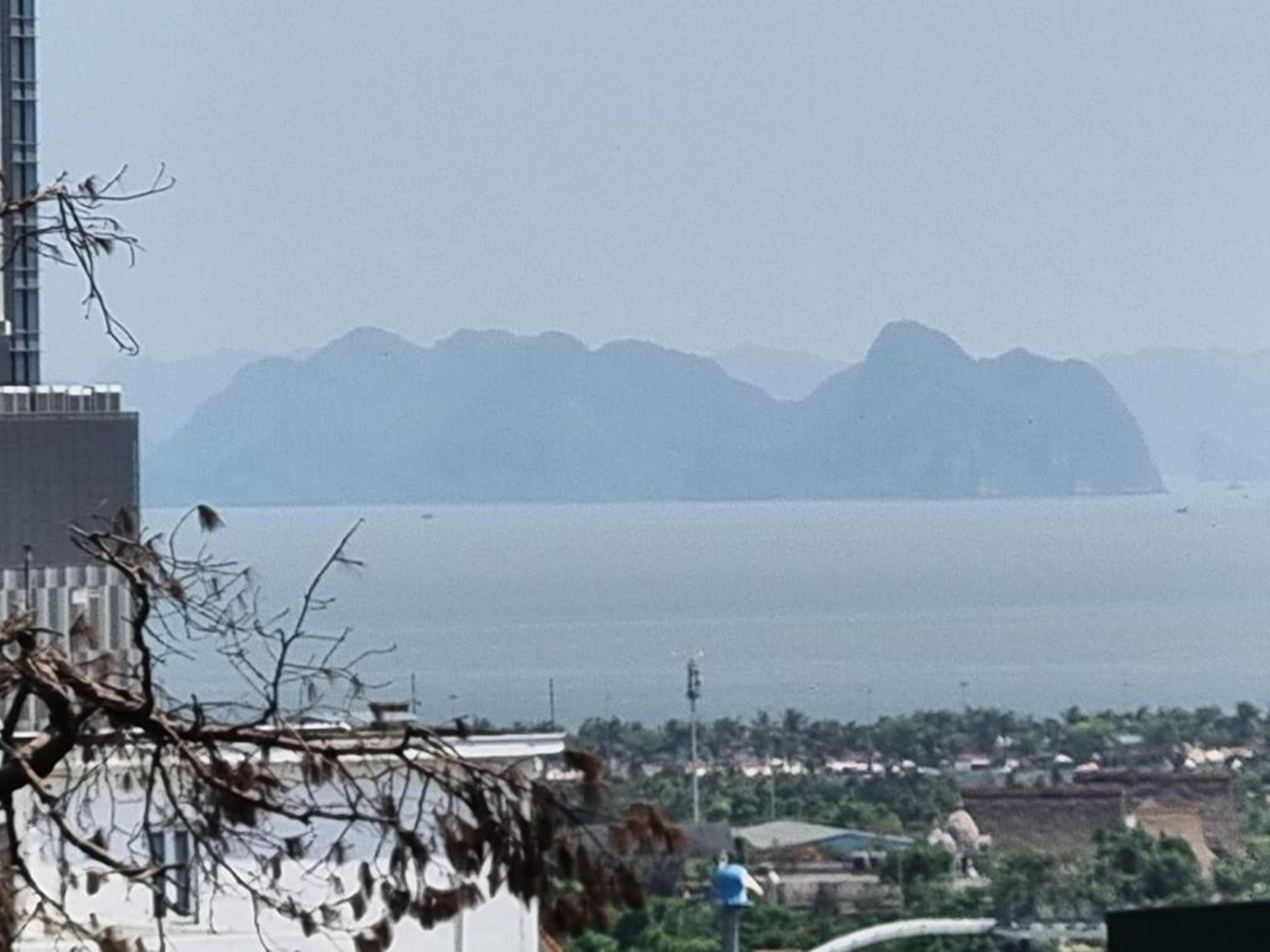 Top Hill Halong Homestay - Hình 28