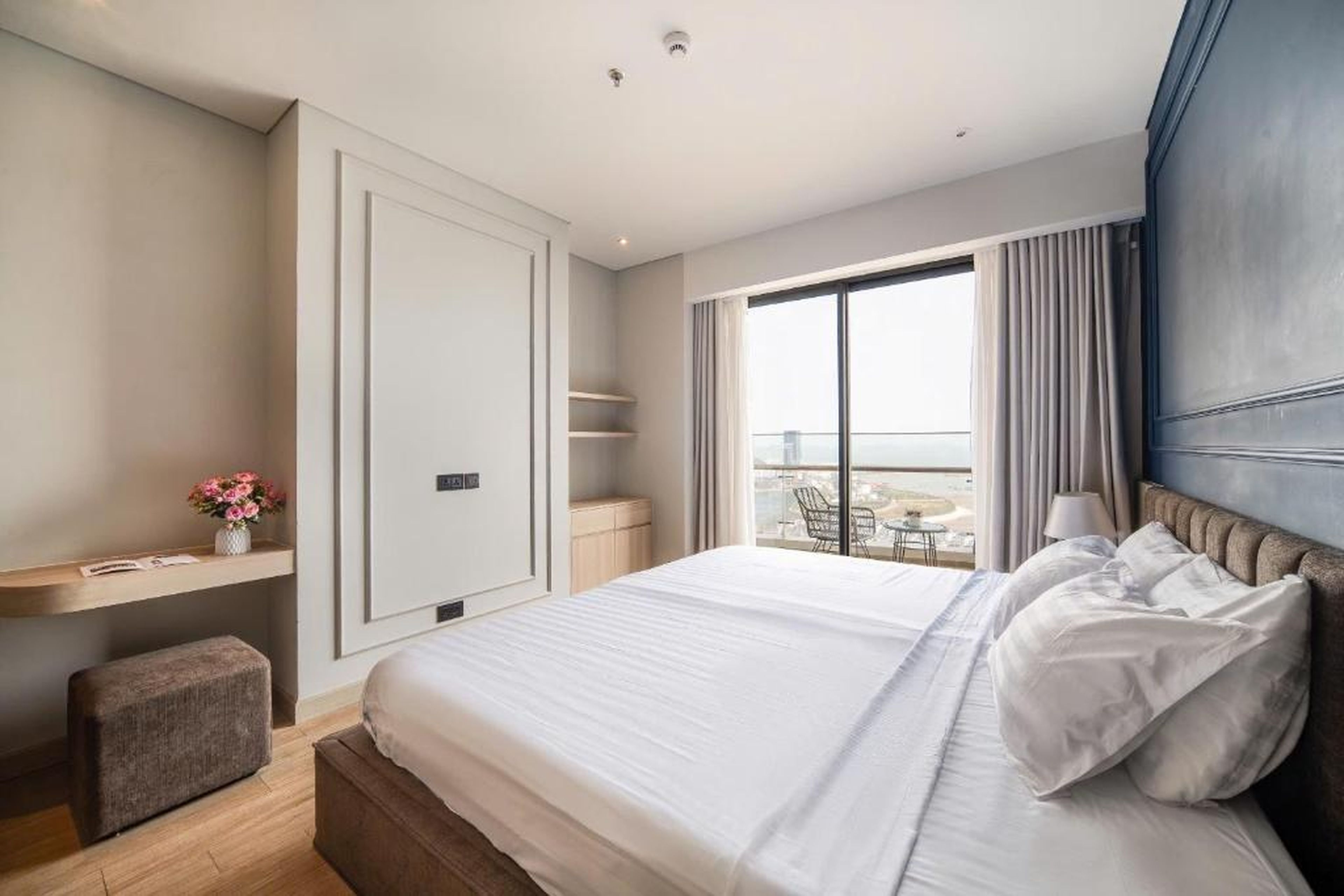 Comzy Homestay Ha Long - Hình 11
