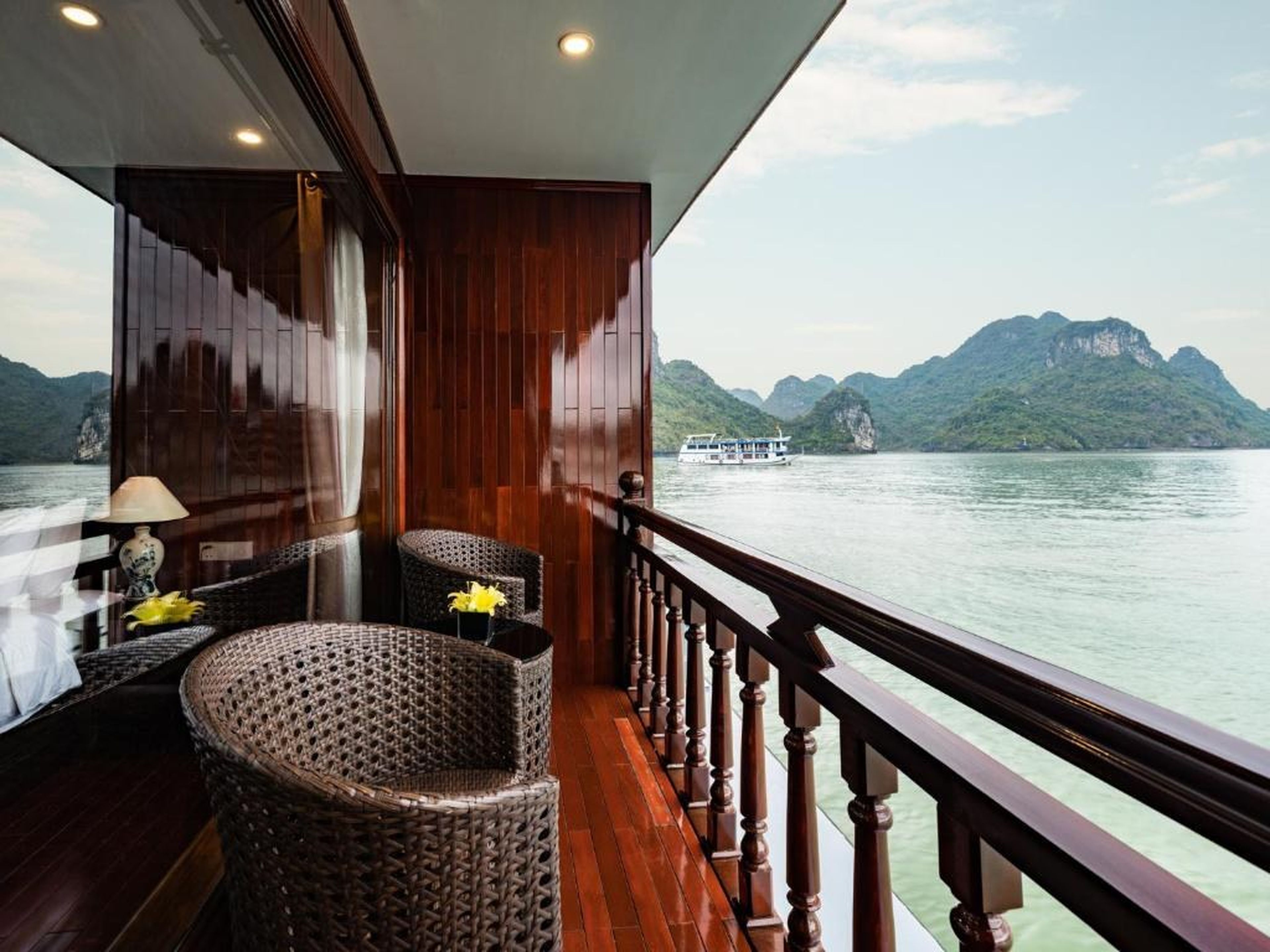 Aqua Cruise Lan Ha Bay - Hình 5
