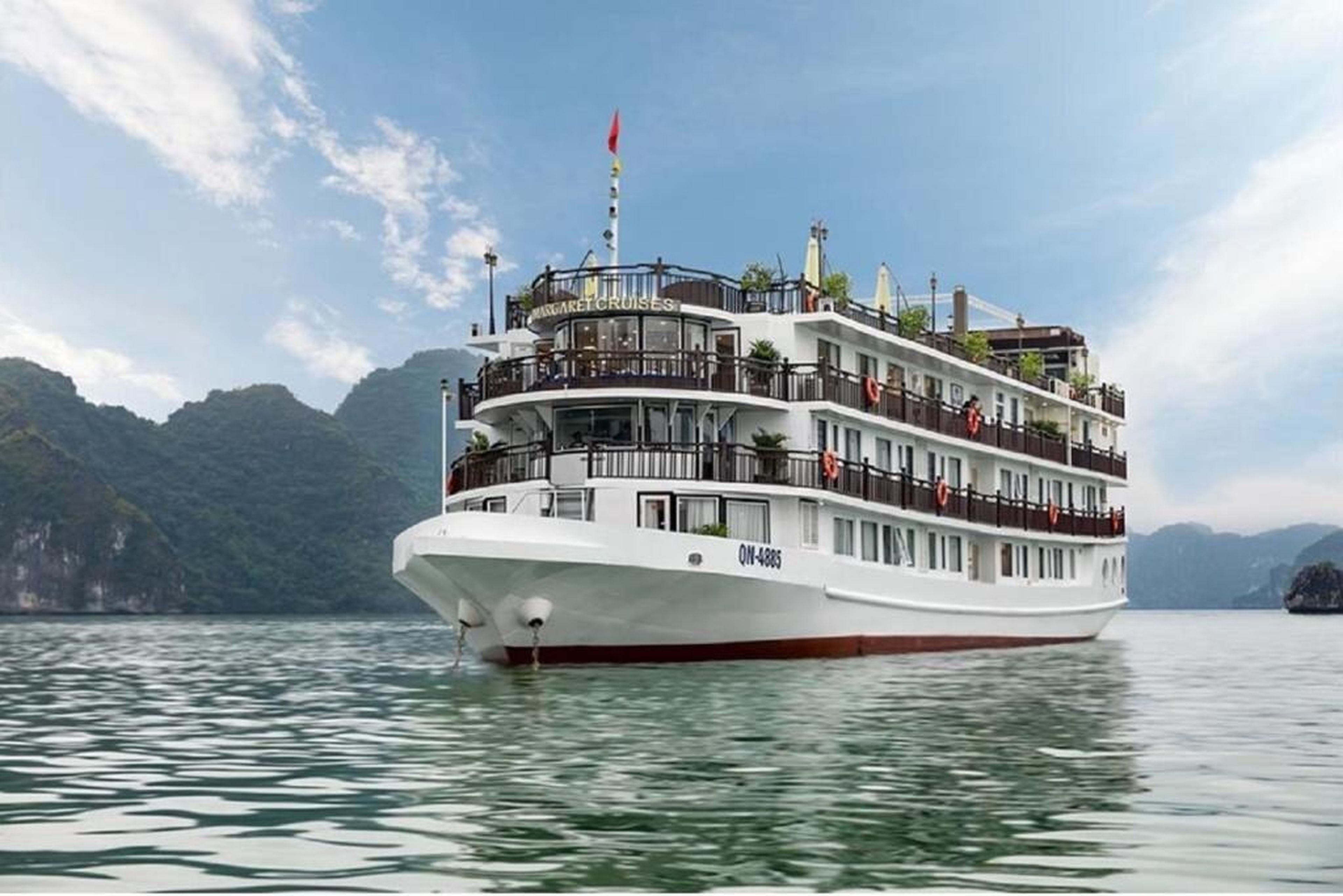 Amanda cruise 5 star ha long bay - Hình 5