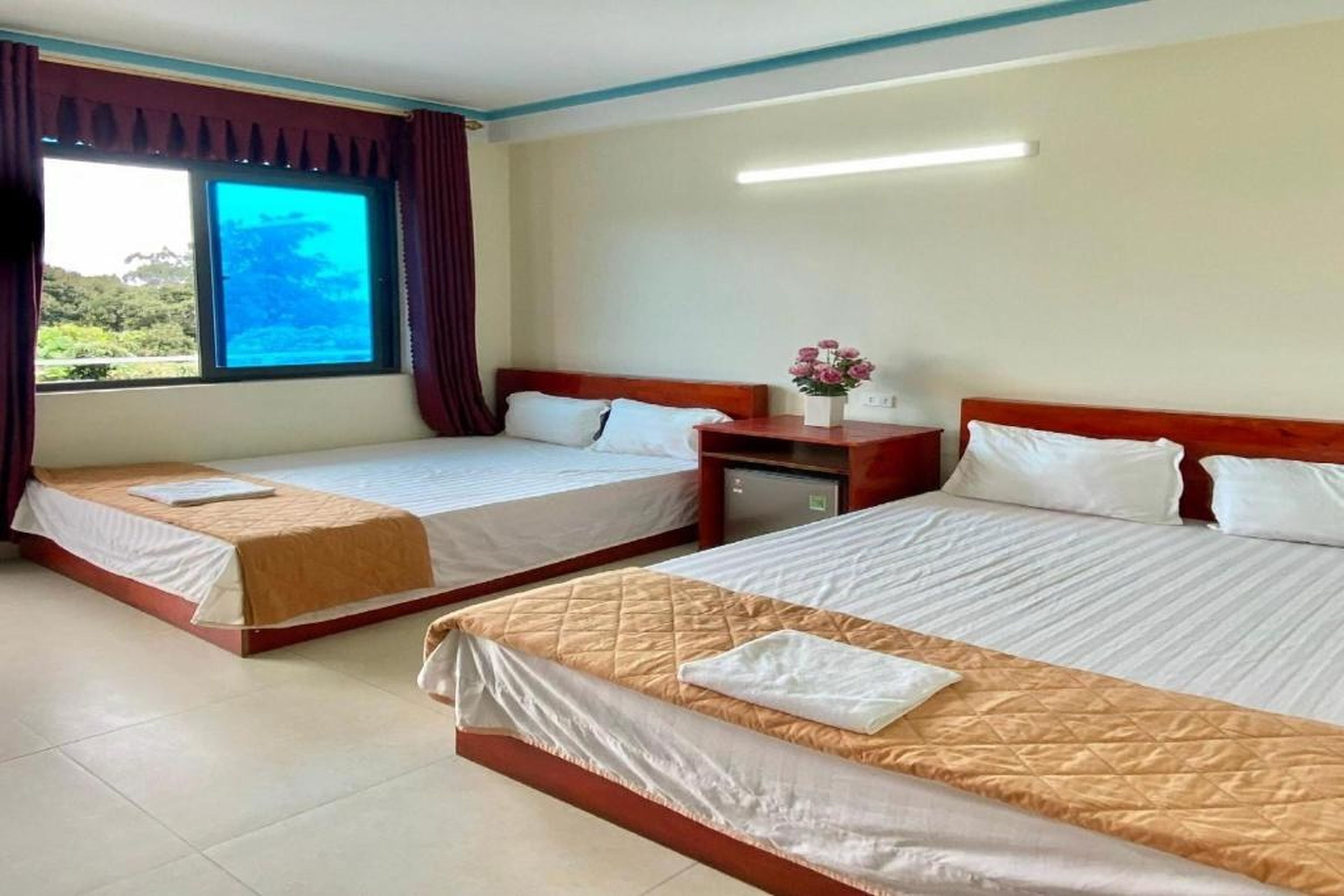Khách Sạn Thành Trung Vàn Chảy - Hình 30