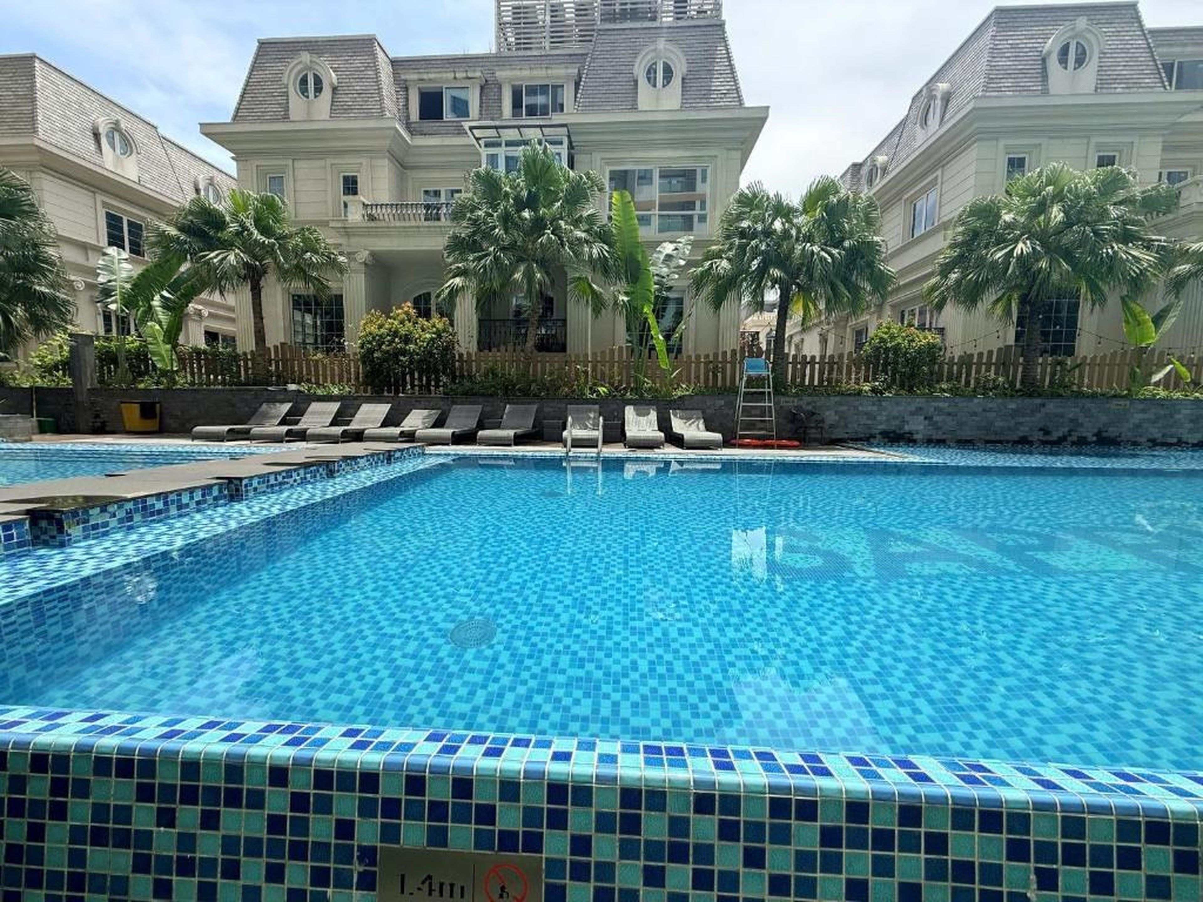 The Saphire Ha Long - TranThuy Sea View Apartment - Hình 4