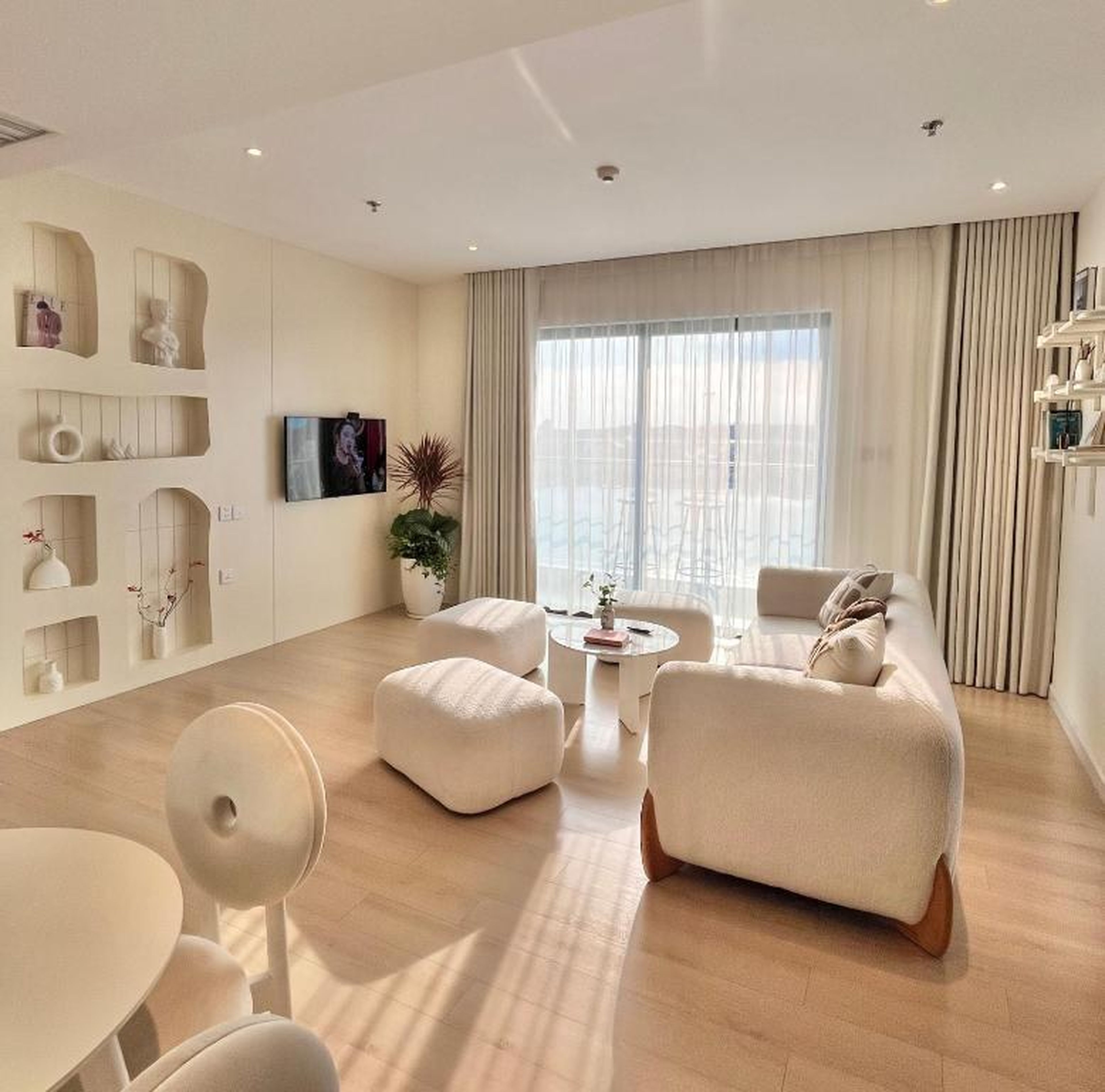 Xinh Homestay Hạ Long - Hình 6