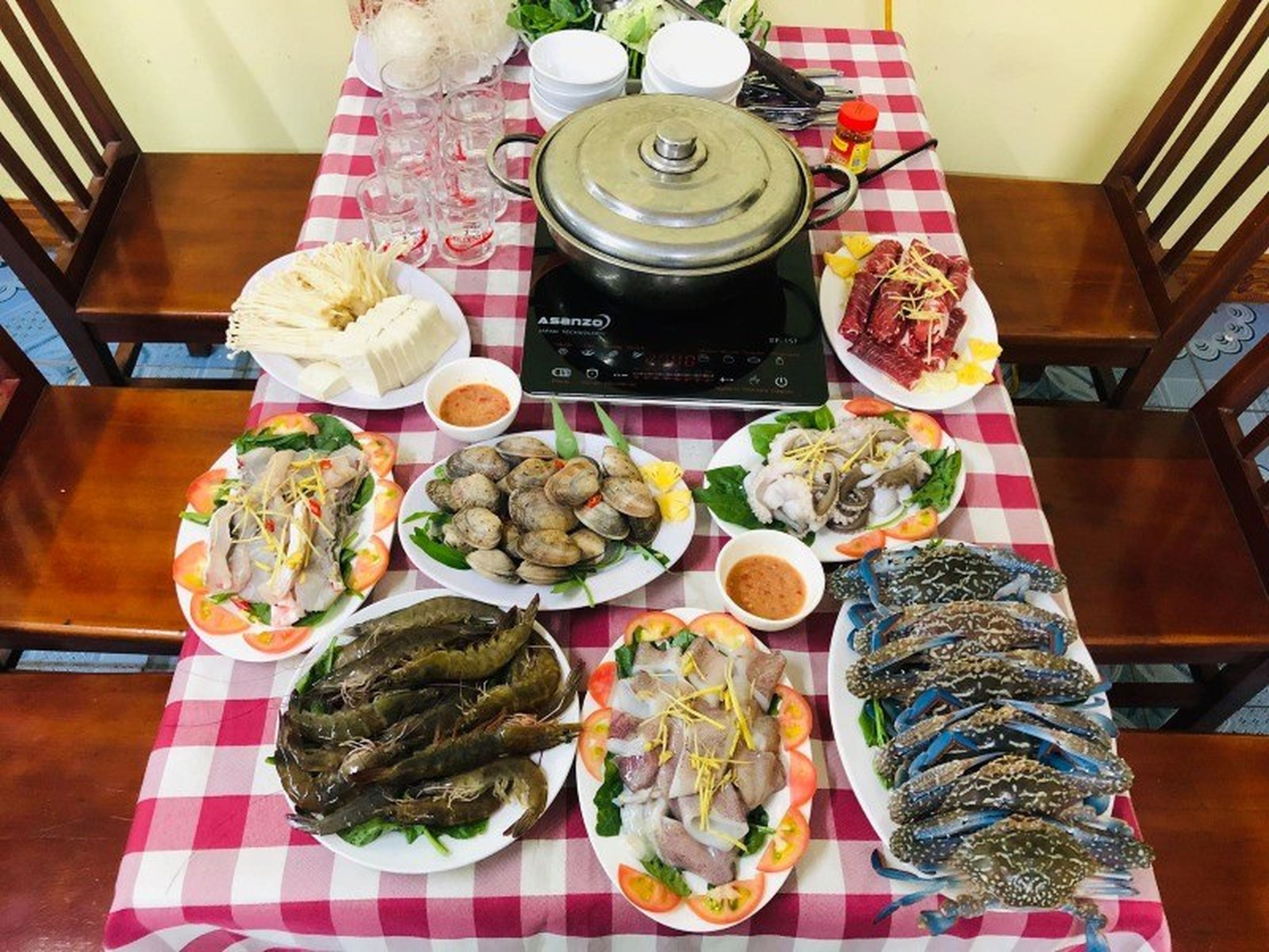 Top 8 quán cơm ngon cho hành trình du lịch Hạ Long - Hình 6