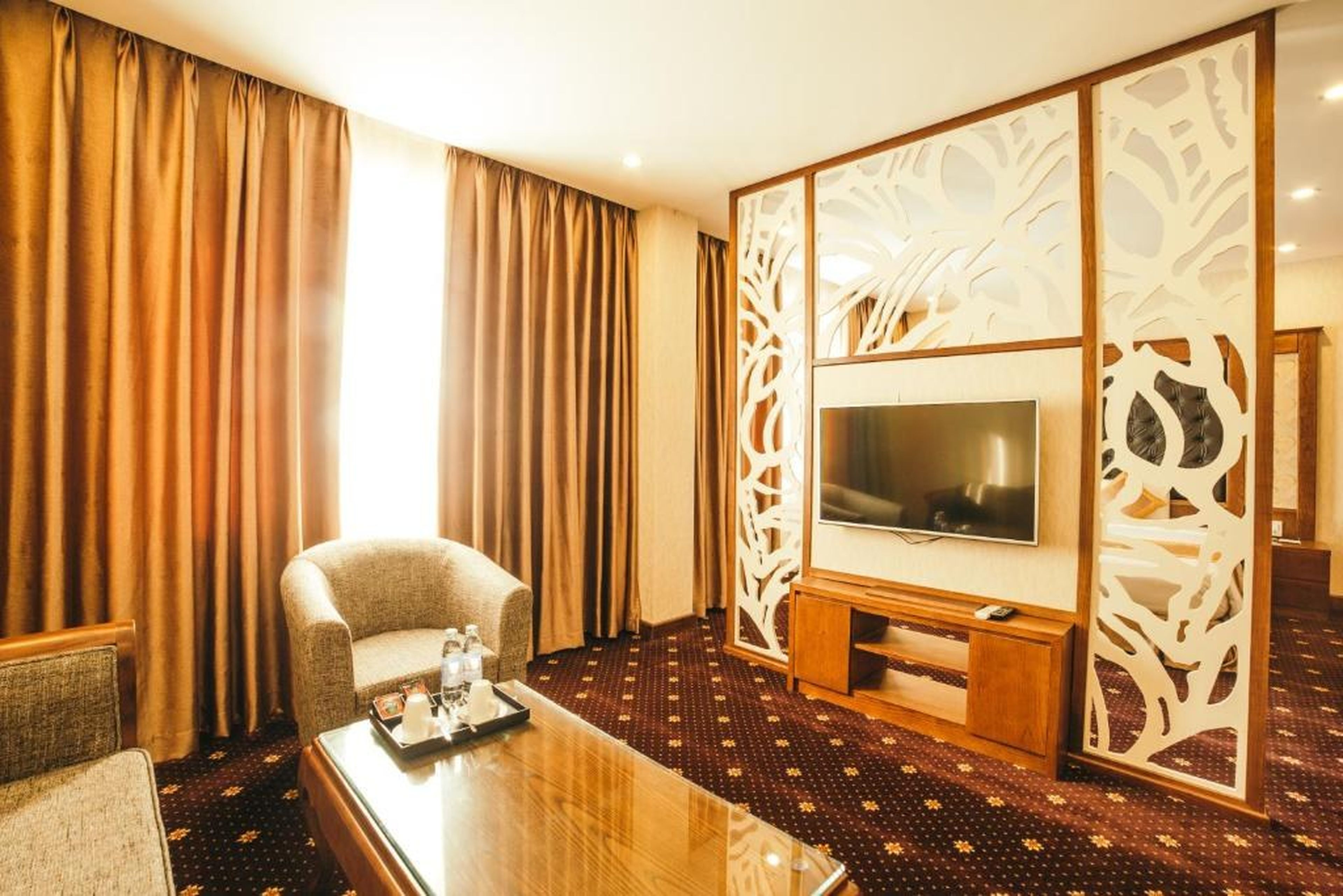 Grand Móng Cái Hotel - Hình 38