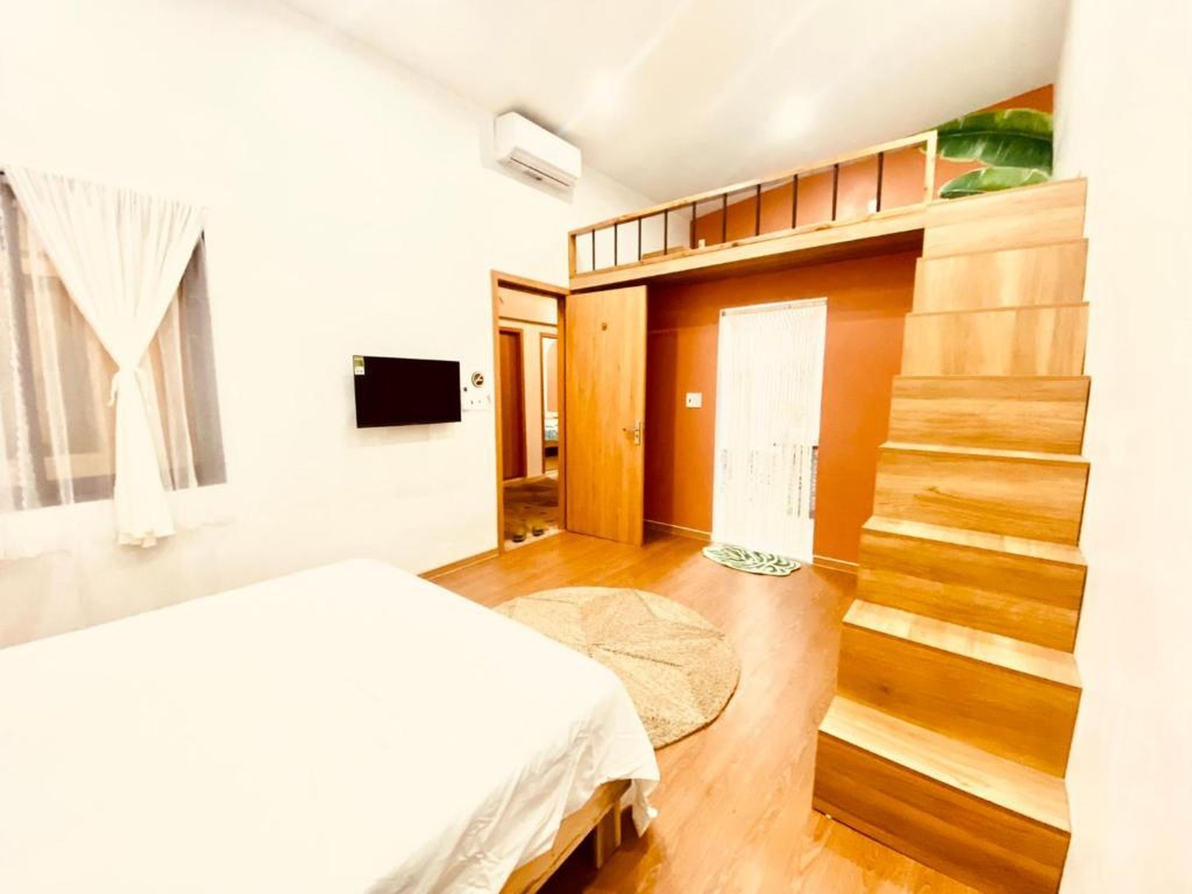Nhà Mình Homestay Double - Hình 21
