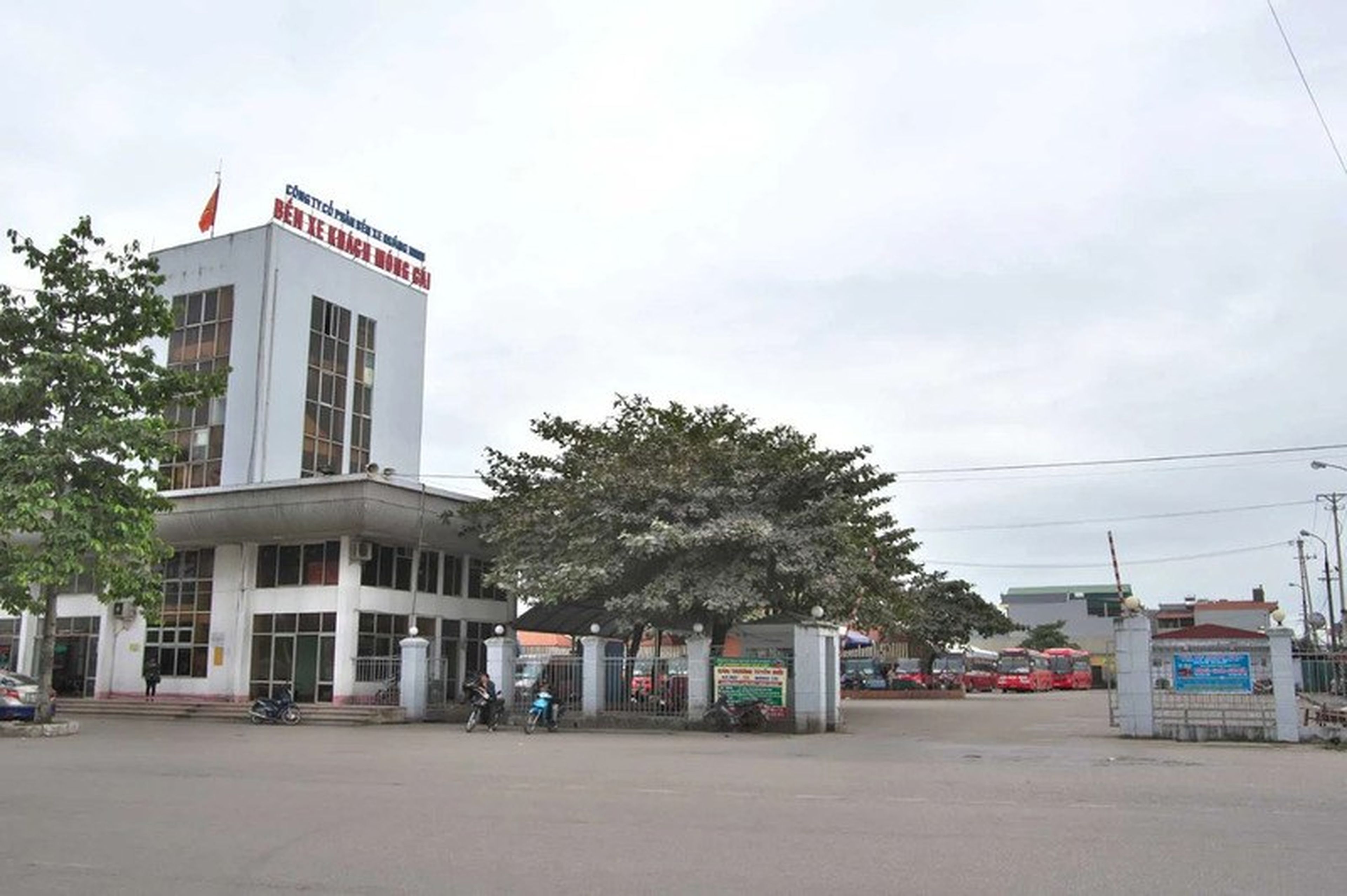 Bến xe Móng Cái: Cửa ngõ hành trình khám phá vùng địa đầu Tổ quốc - Hình 1
