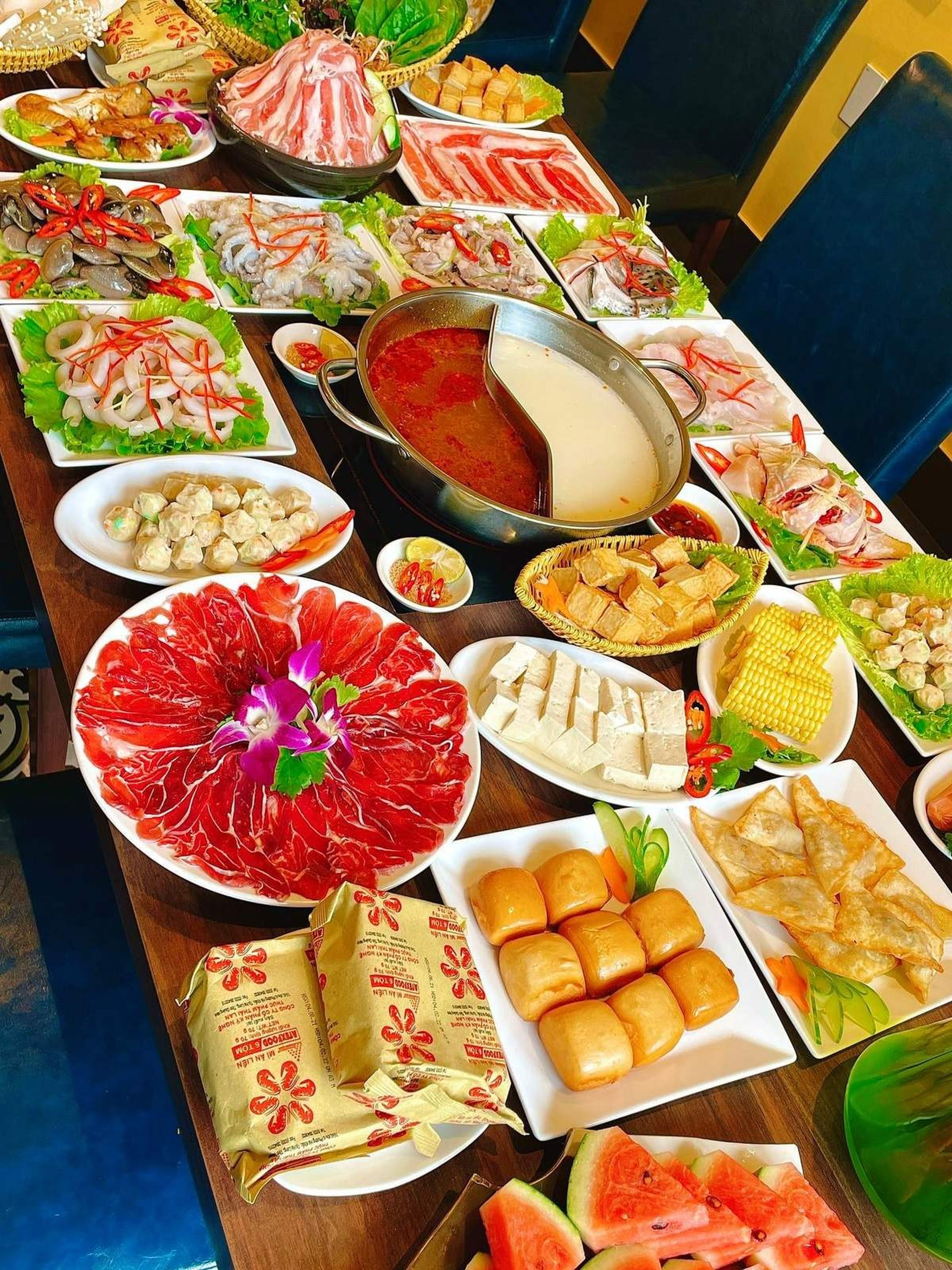 Hương vị đậm đà của những món ăn Việt tại Nhà Hàng Sơn Đoòng Hạ Long - Hình 4