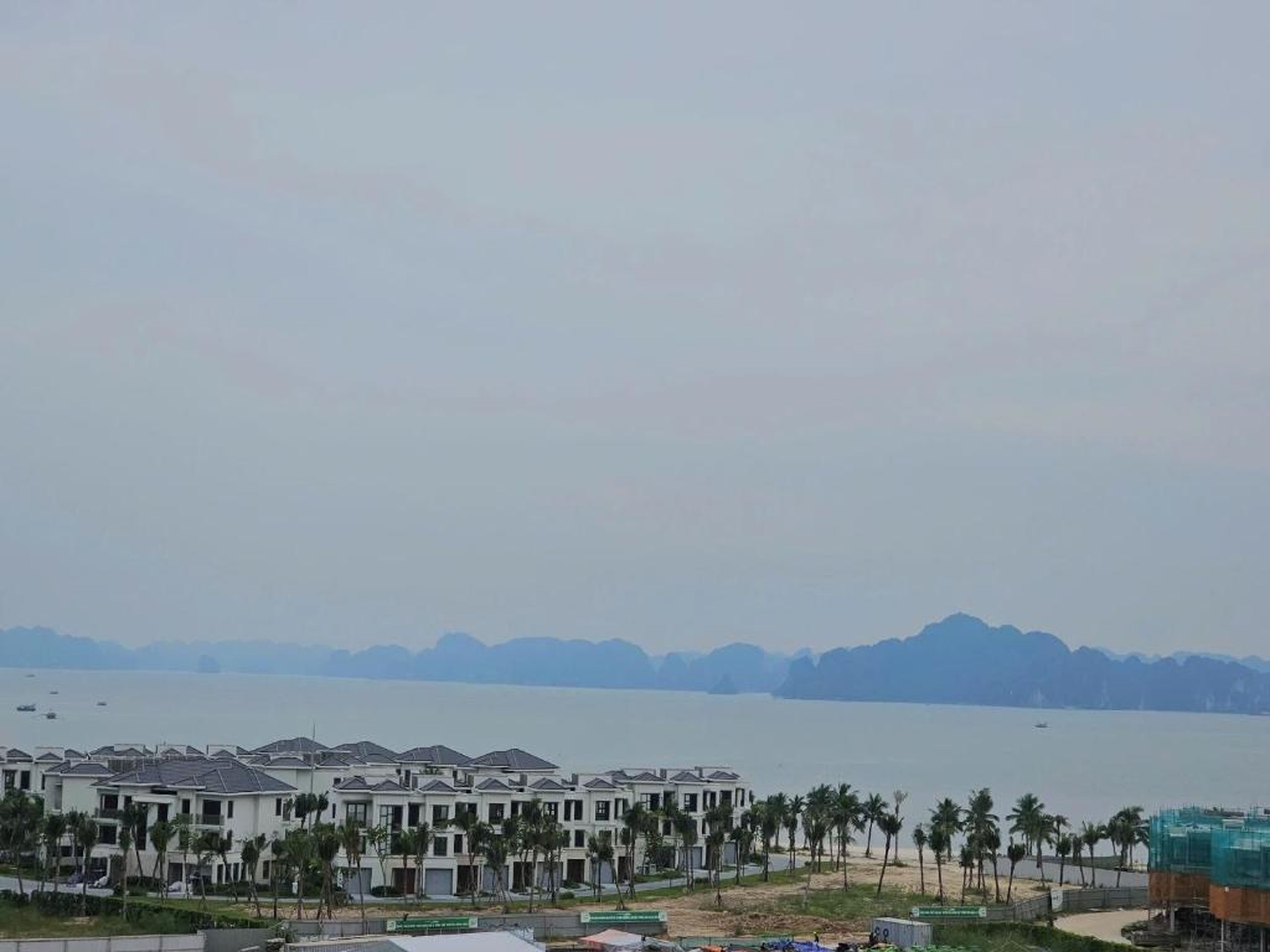 Homestay Citadine Ha Long Apartment with Seaview - Hình 10
