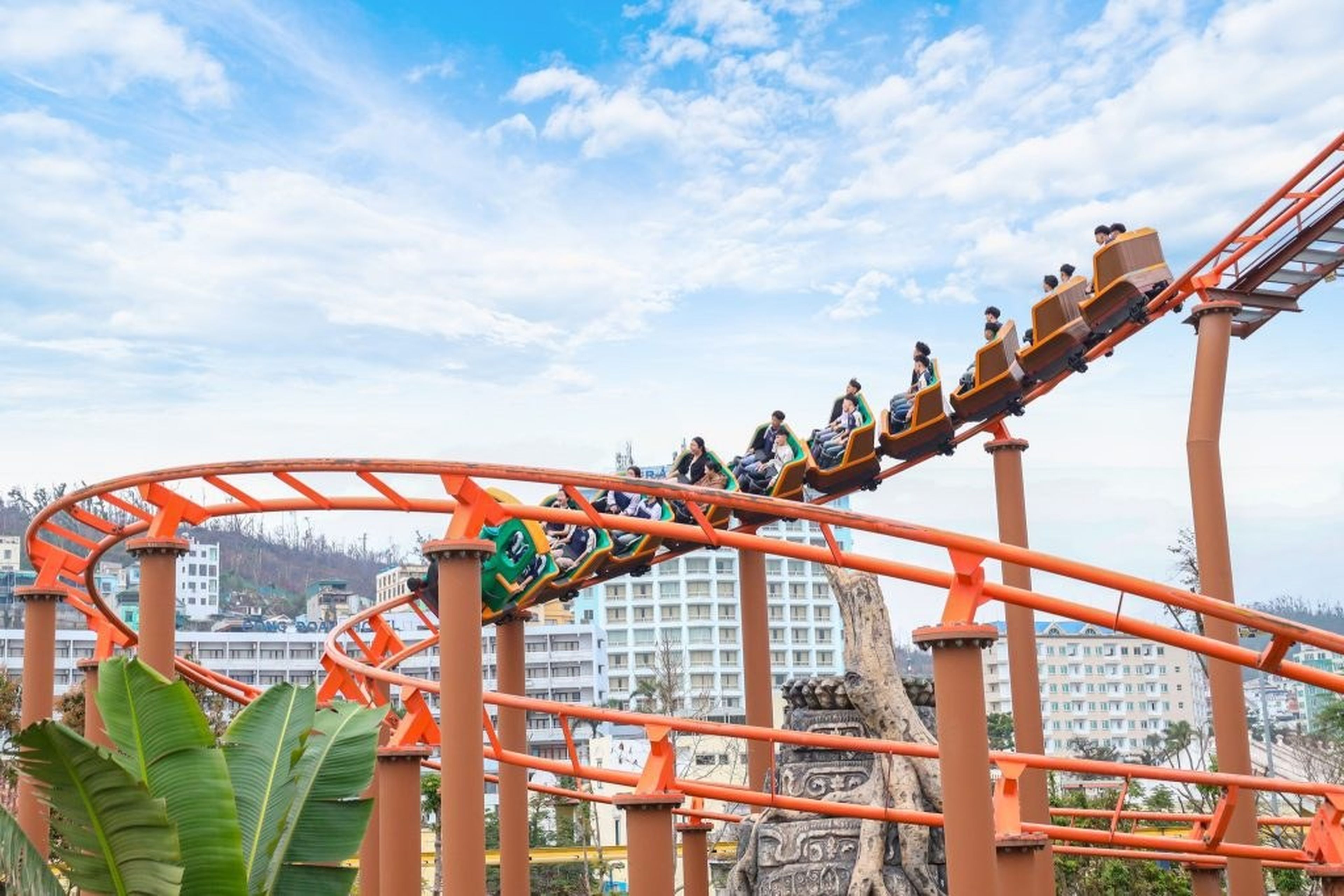 A-to-Z Guide to Enjoying Dragon Park Ha Long - Hình 5