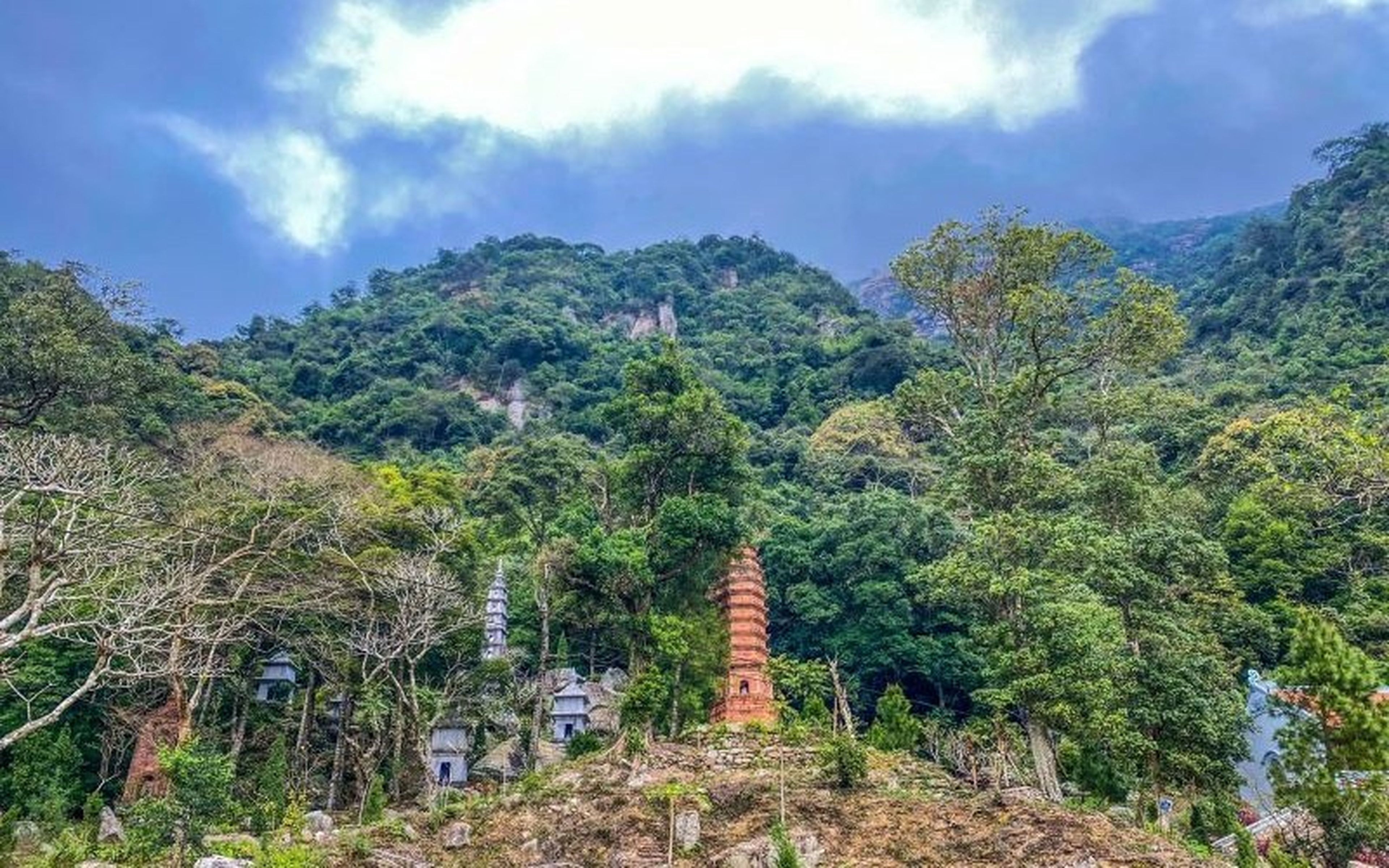 Chia sẻ kinh nghiệm du lịch Đông Triều Quảng Ninh - Hình 5