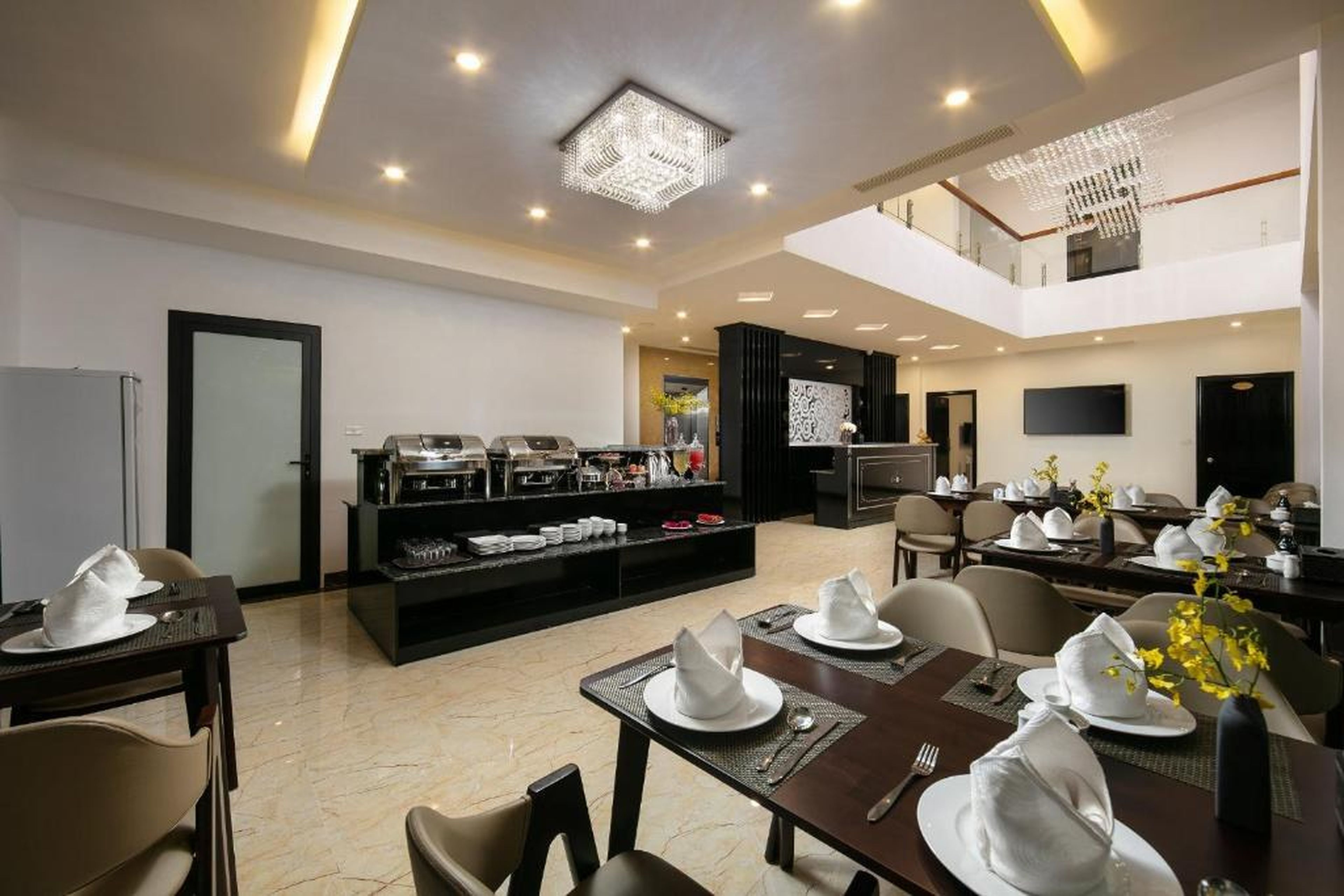 Tuan Chau Kingly Villa - Hình 9