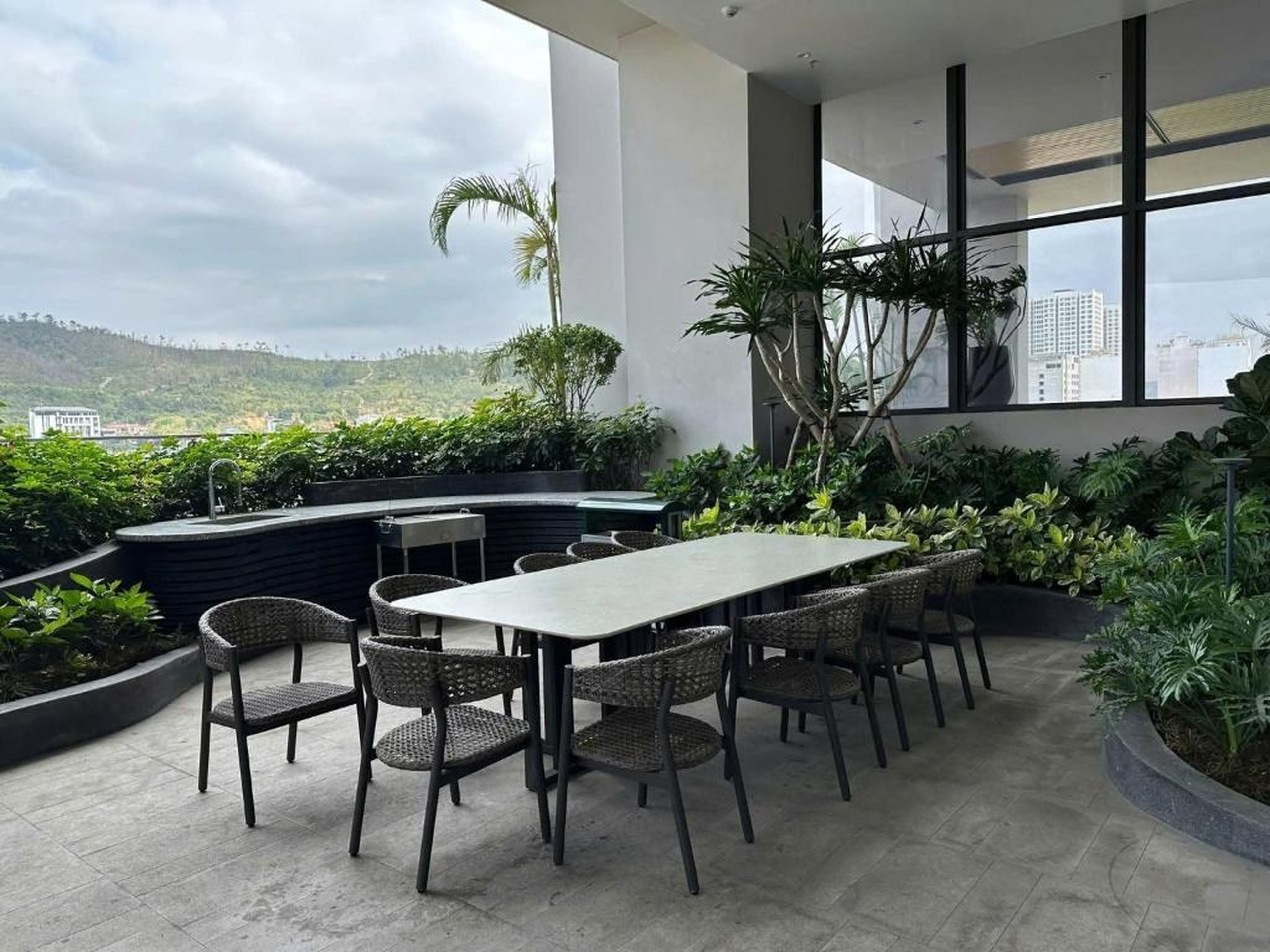 Angela House Halong - Hình 11