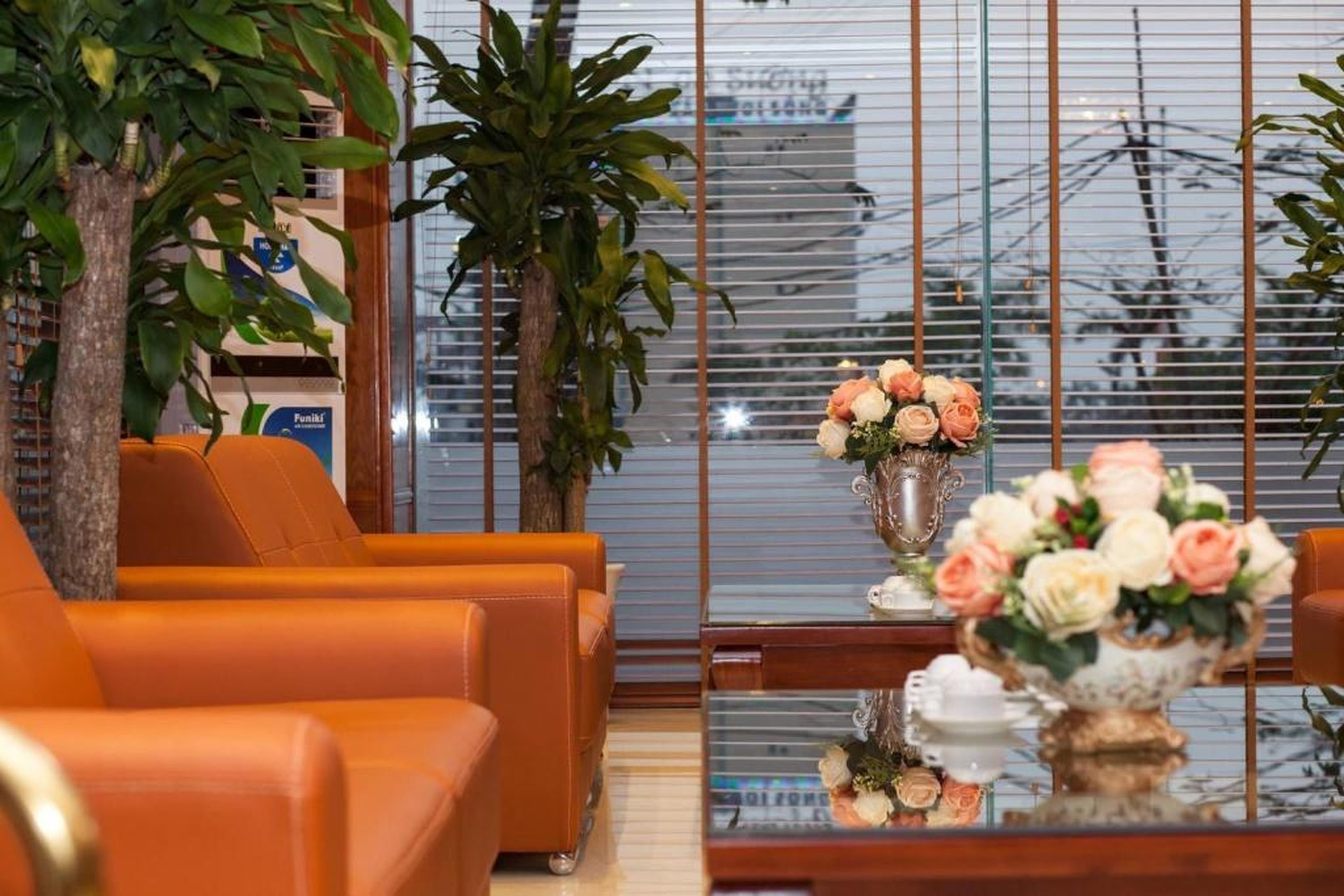 Kenny Hotel Ha Long - Hình 41