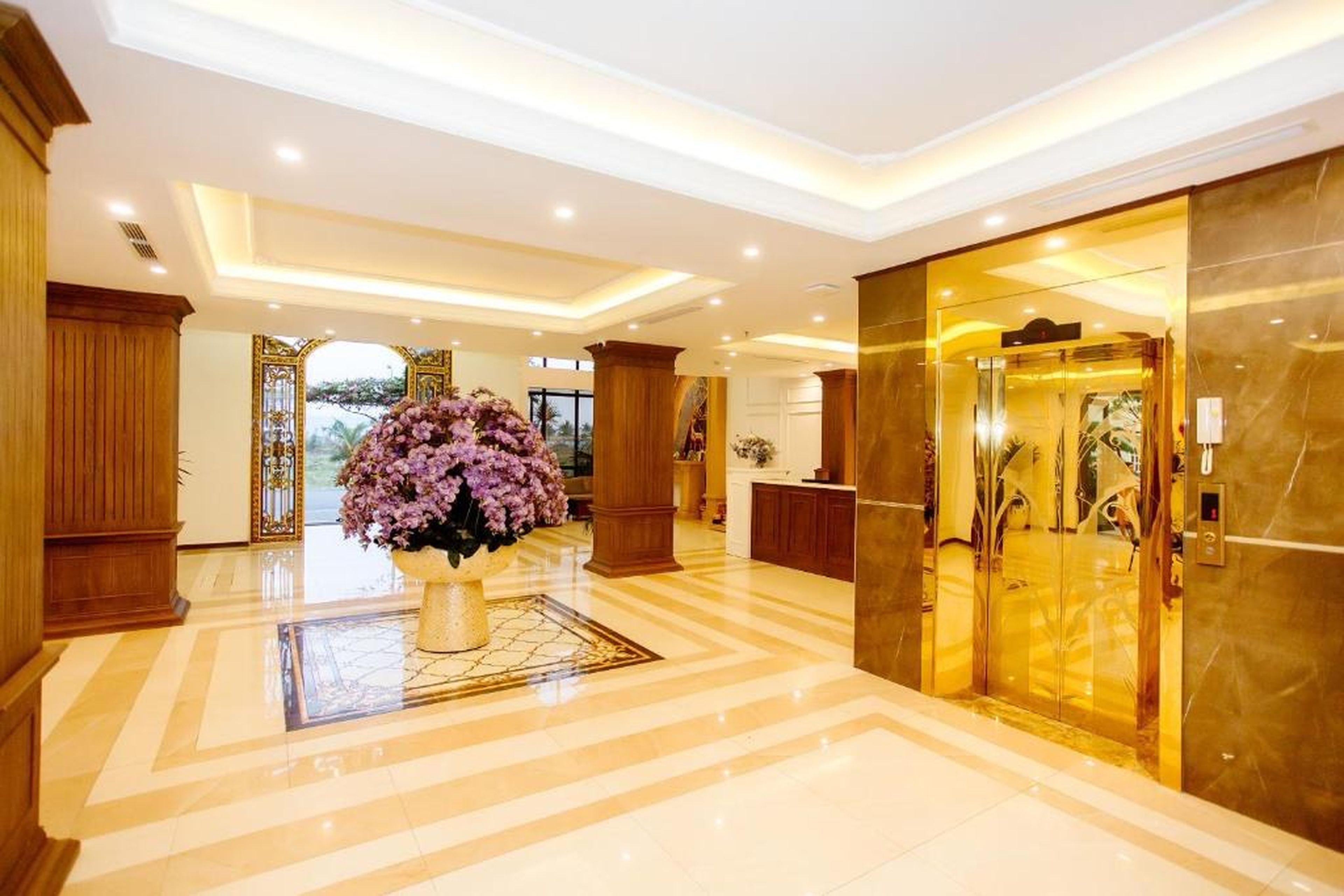 Song Anh Hotel Tuần Châu - Hình 35