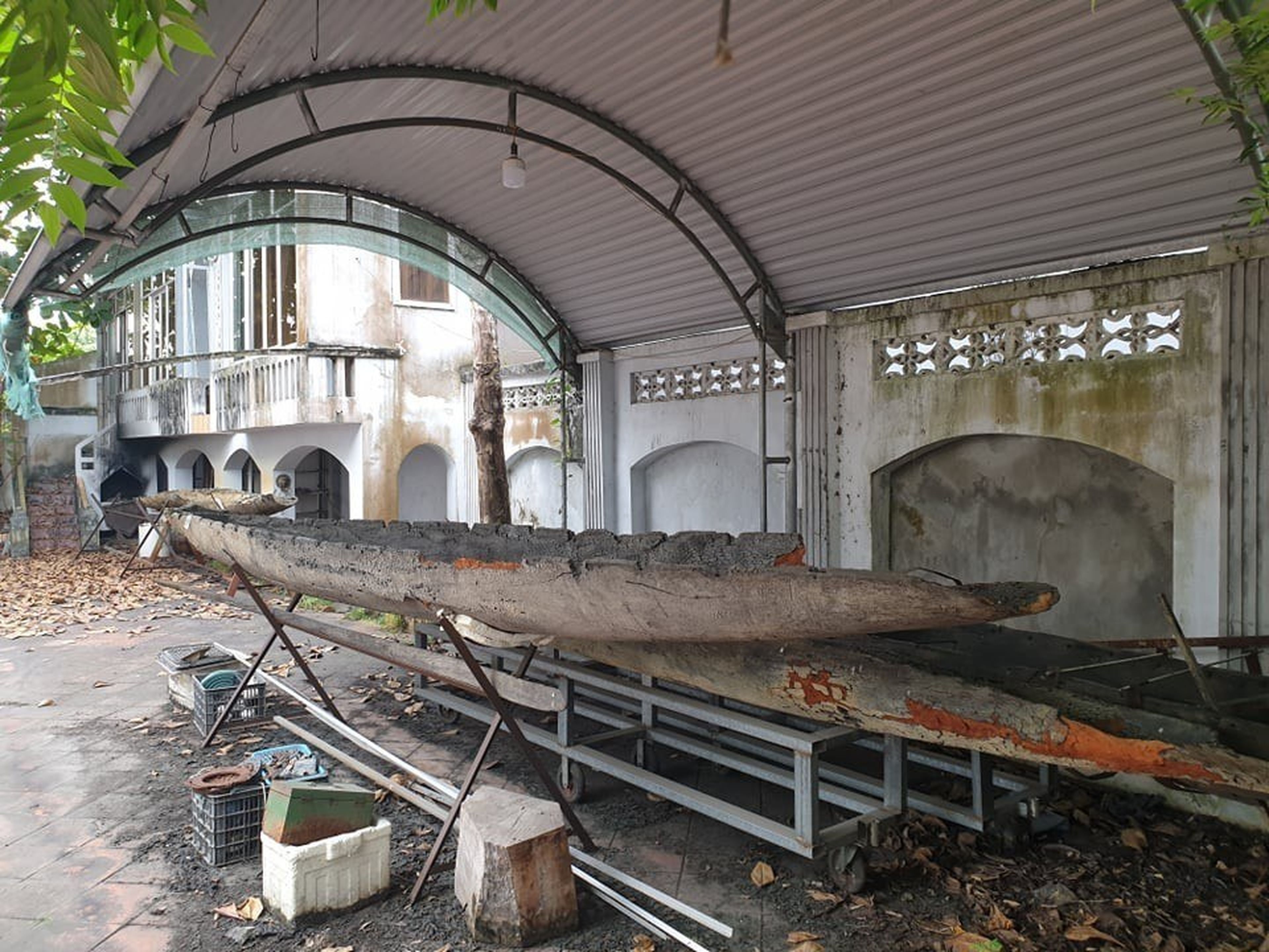 Pham Huy Thong Museum – The One-of-a-Kind Ancient Boat Museum - Hình 3