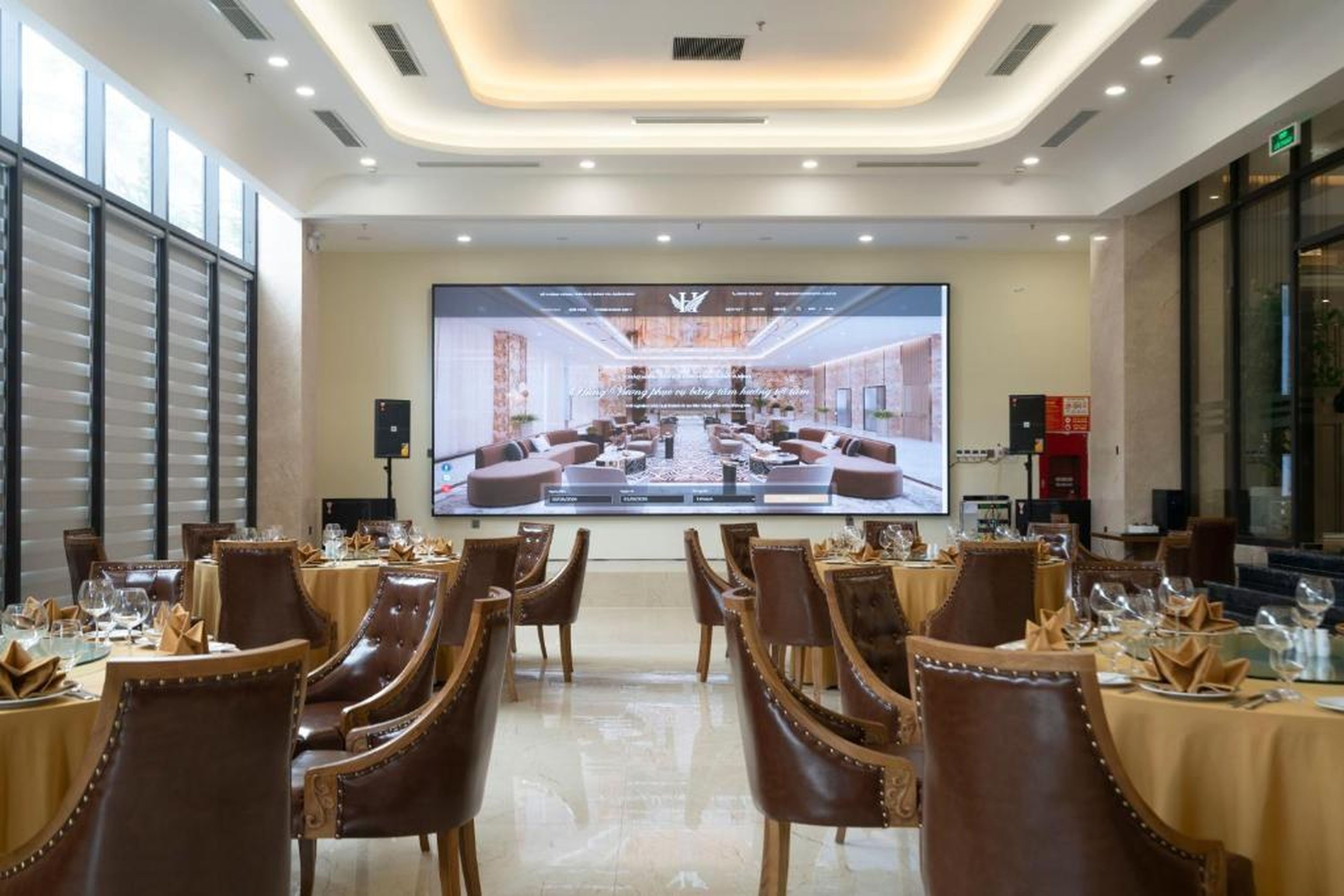 Hùng Vương Hotel - Stay 24h - Hình 28