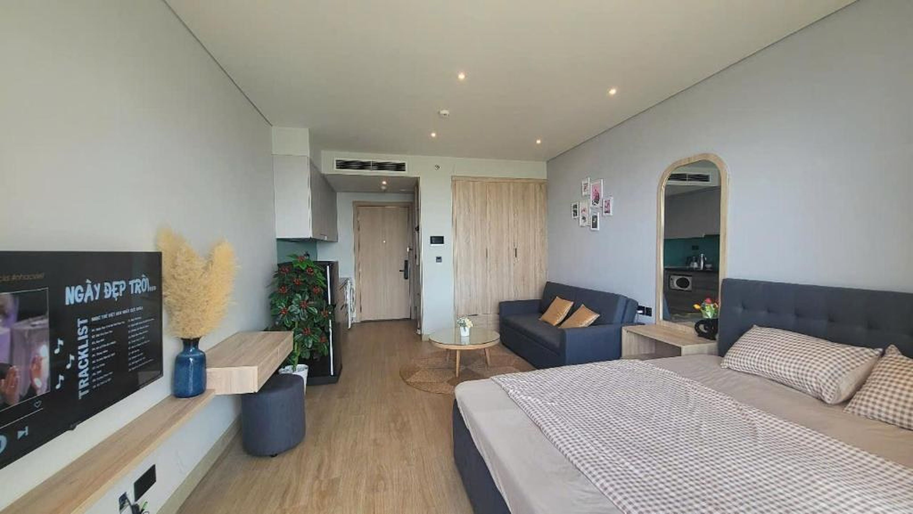 MiVi Seaview Homestay Citadines Marina Hung Thang Ha Long - Hình 2