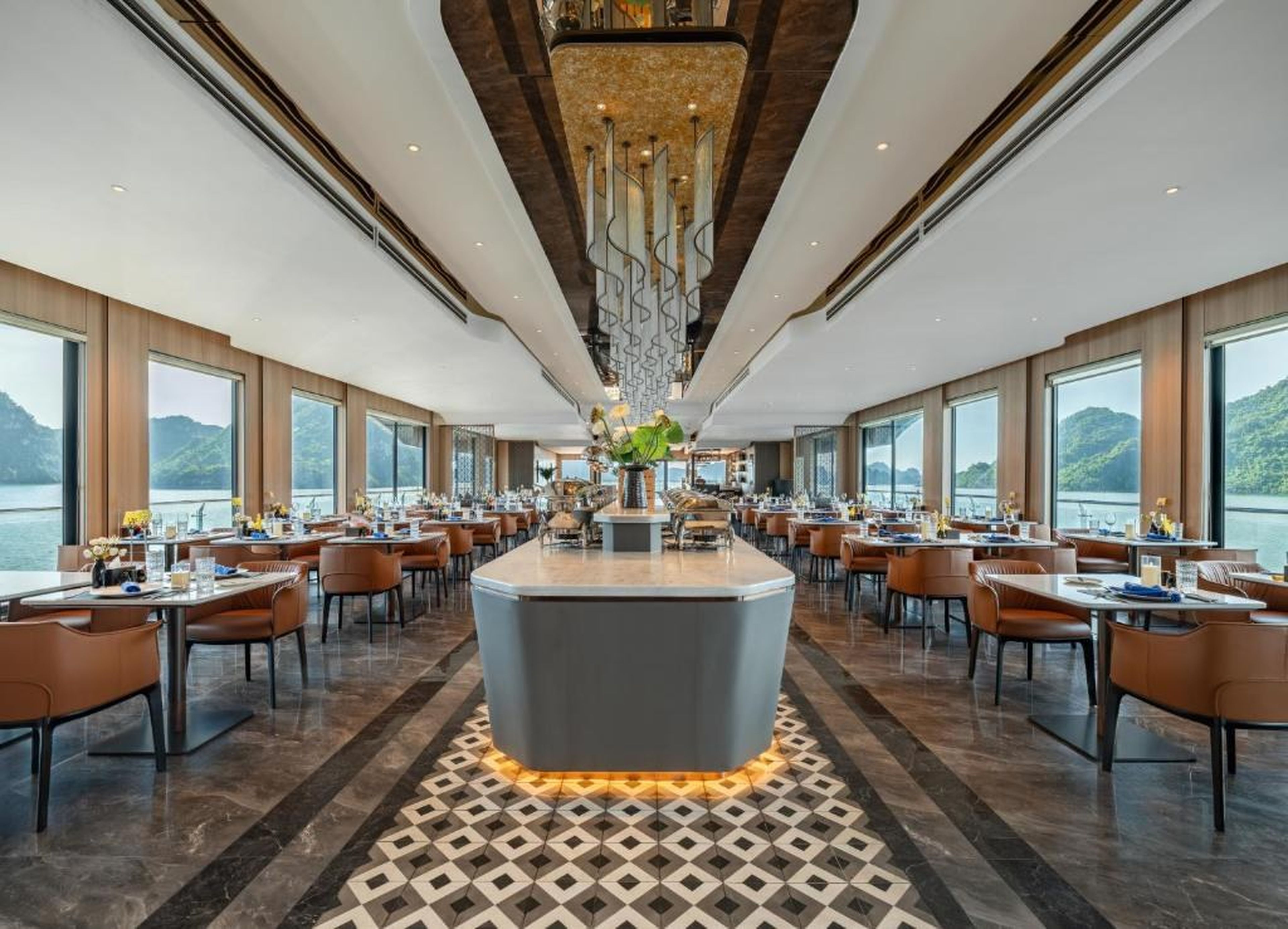 Azura Cruise - Hình 46