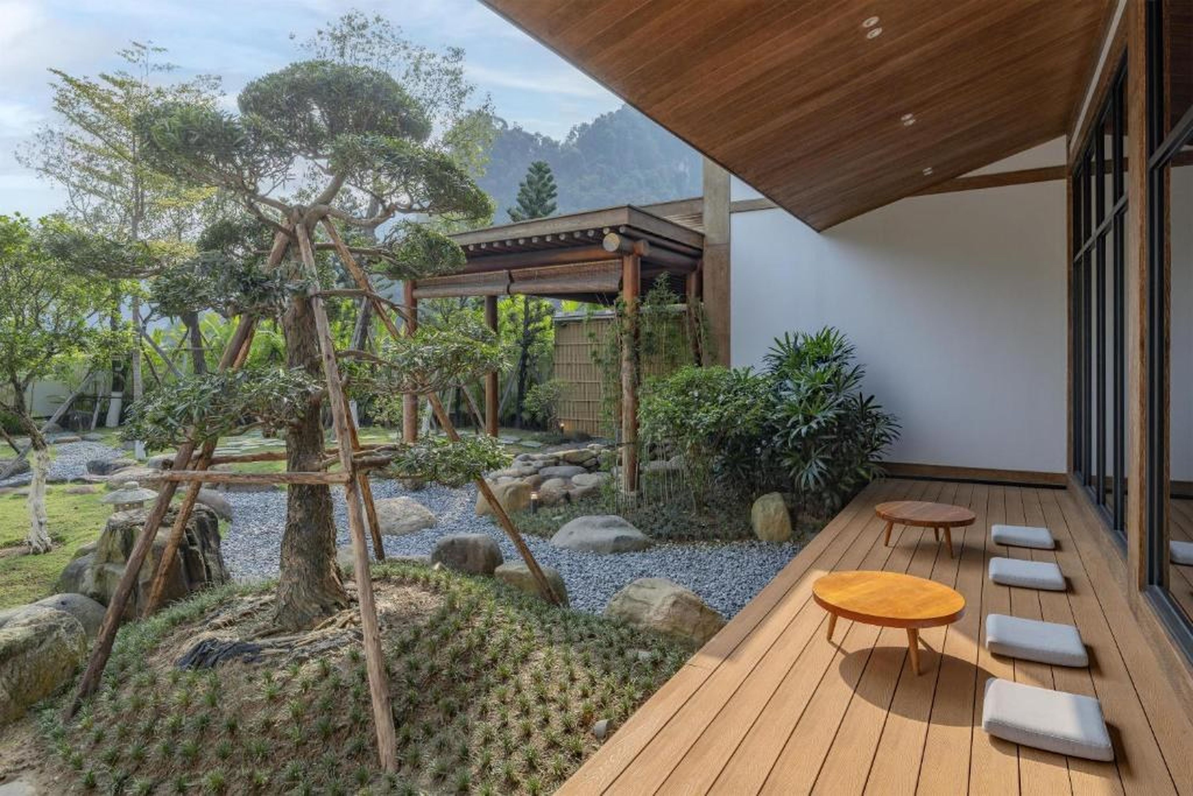 Hilton Quang Hanh Onsen Resort - Hình 39