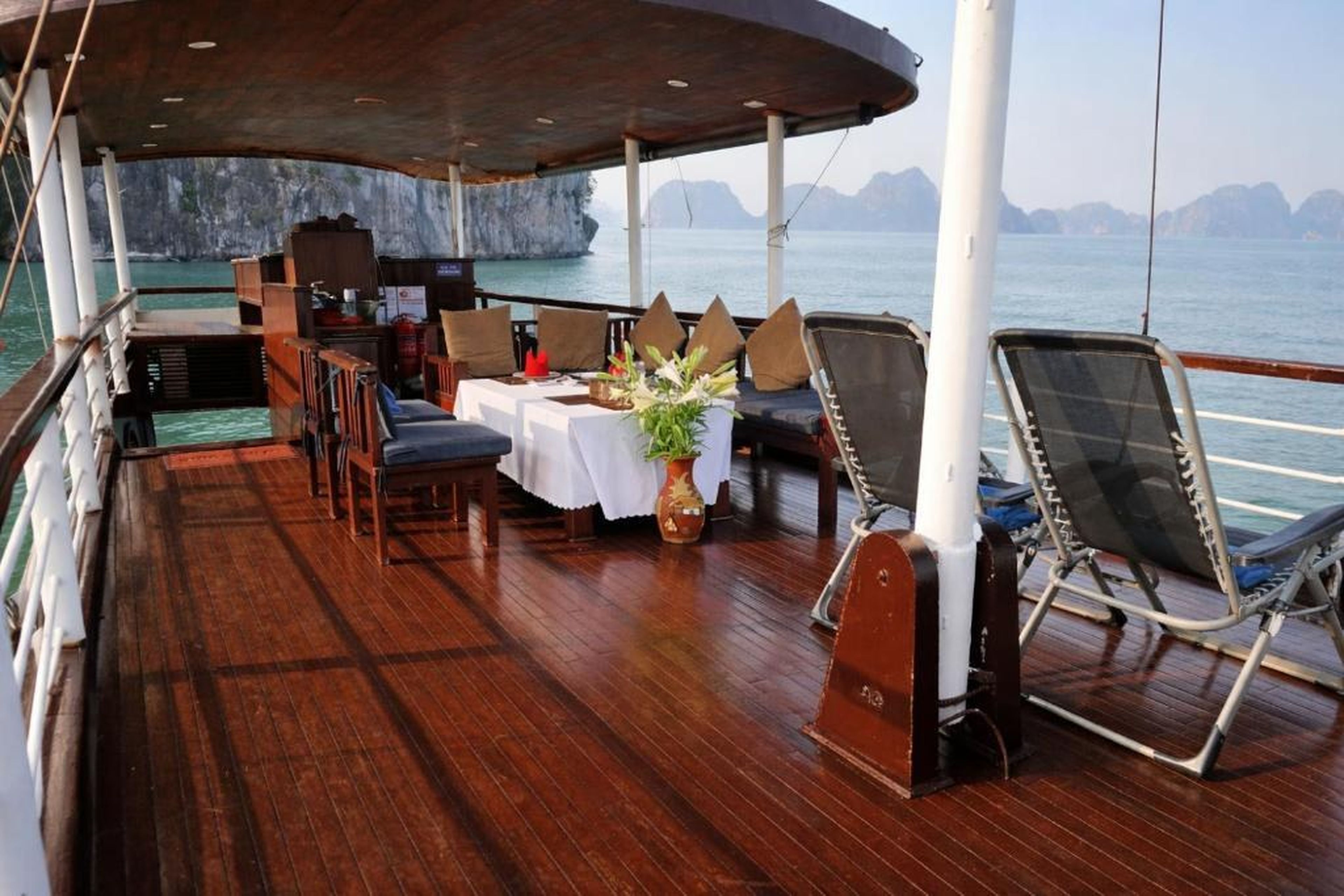 Private Sail Ha Long - Bai Tu Long - Hình 36