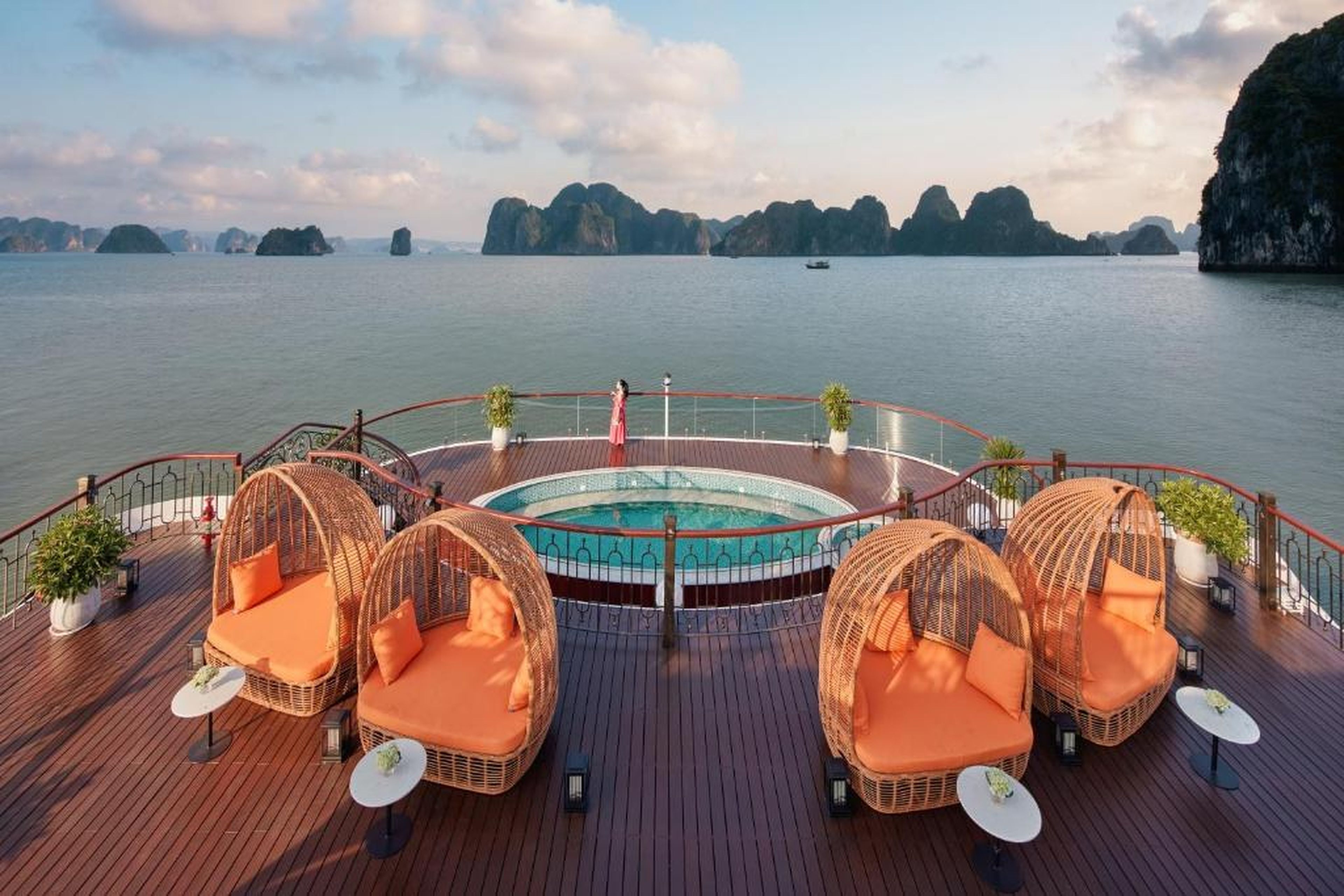 Indochine Premium Halong Bay - Hình 11