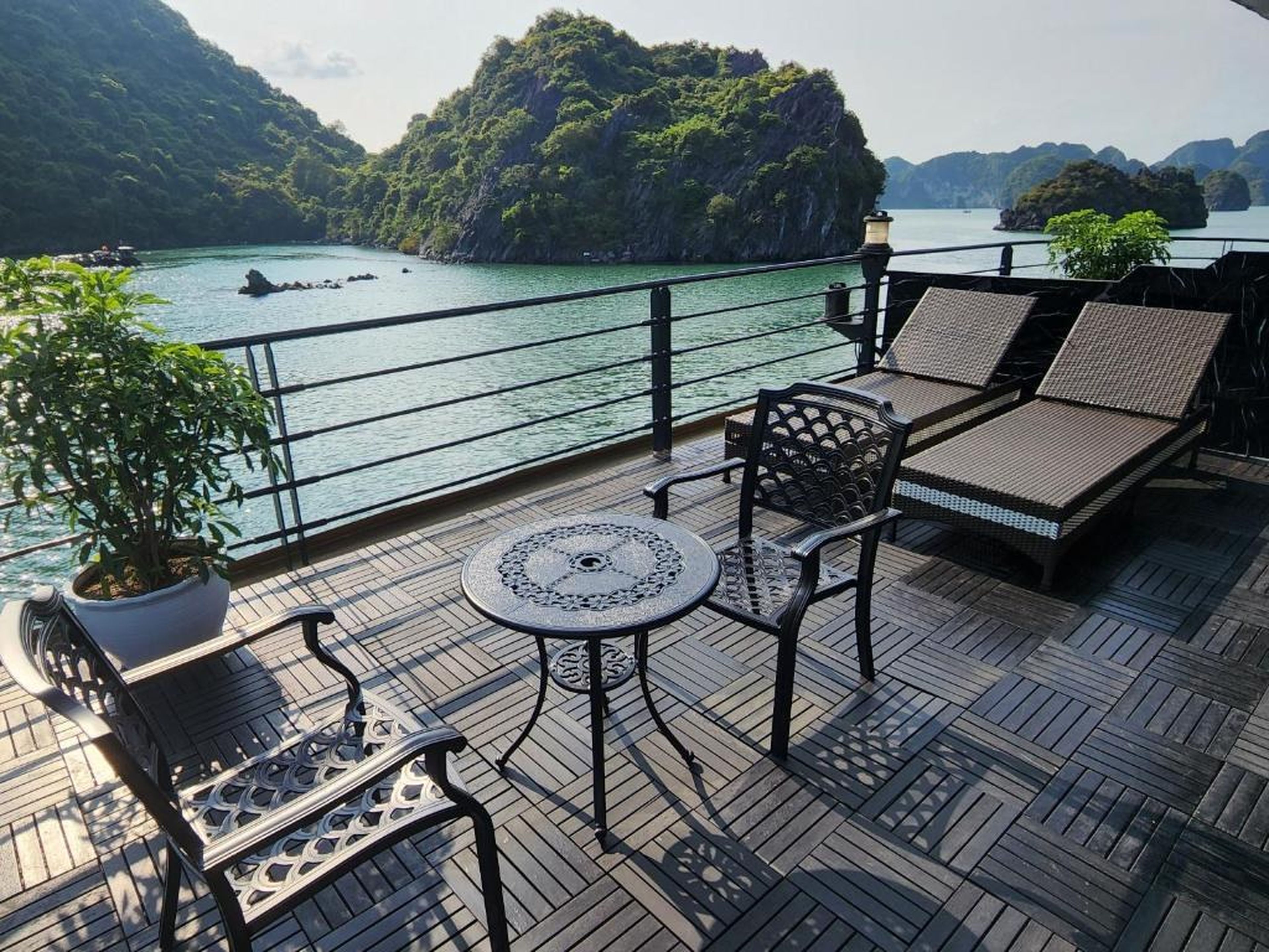 Venus Cruises Halong Bay by Venus Group - Hình 26